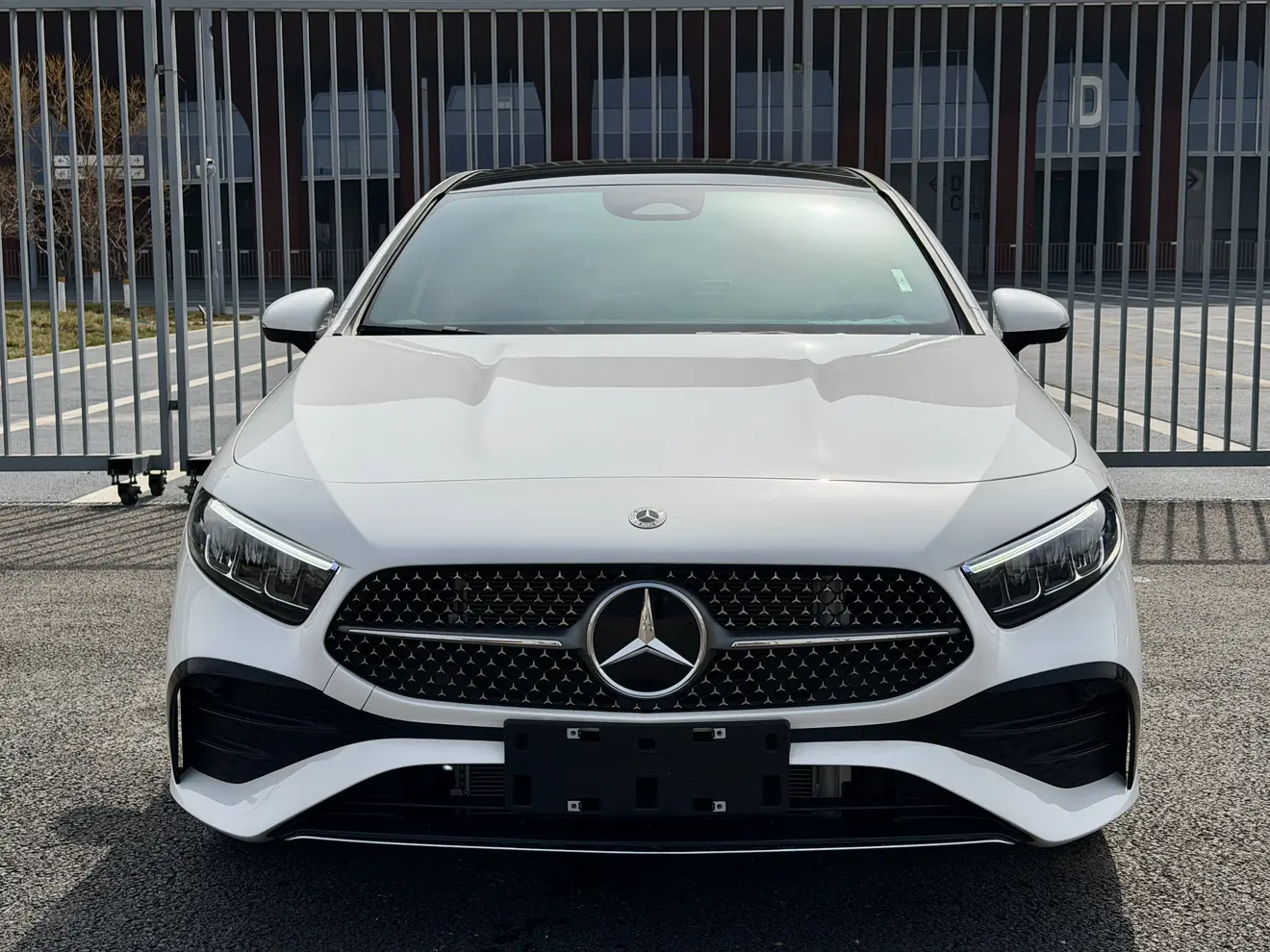 Mercedes-Benz Mercedes Benz A Class  из Китая