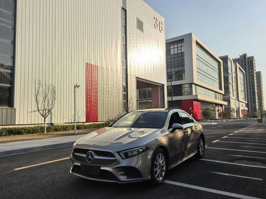 Mercedes-Benz Mercedes Benz A Class  из Китая