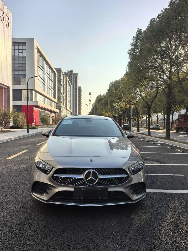 Mercedes-Benz Mercedes Benz A Class  из Китая