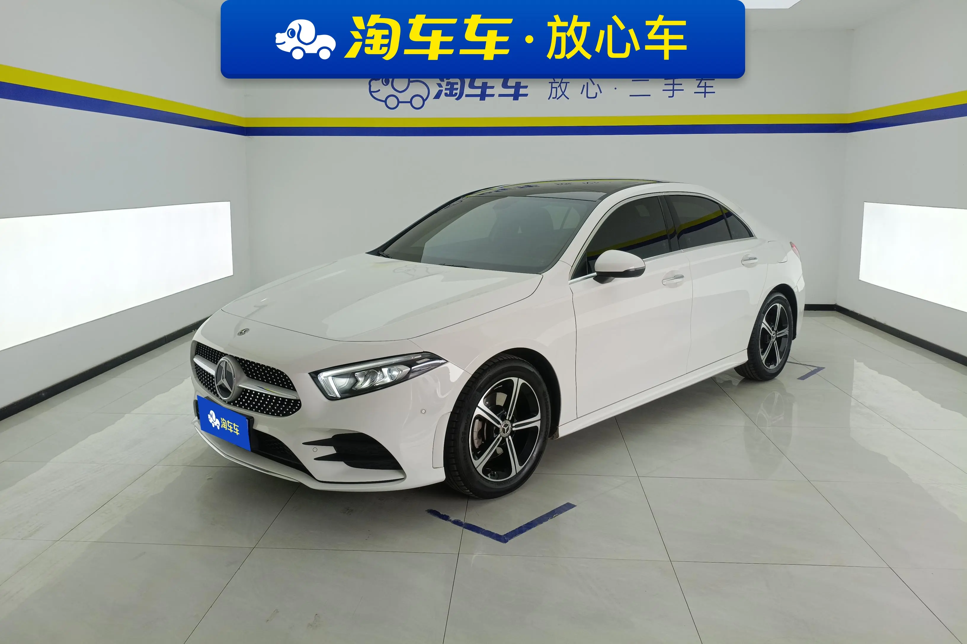 Mercedes-Benz Mercedes Benz A Class  из Китая