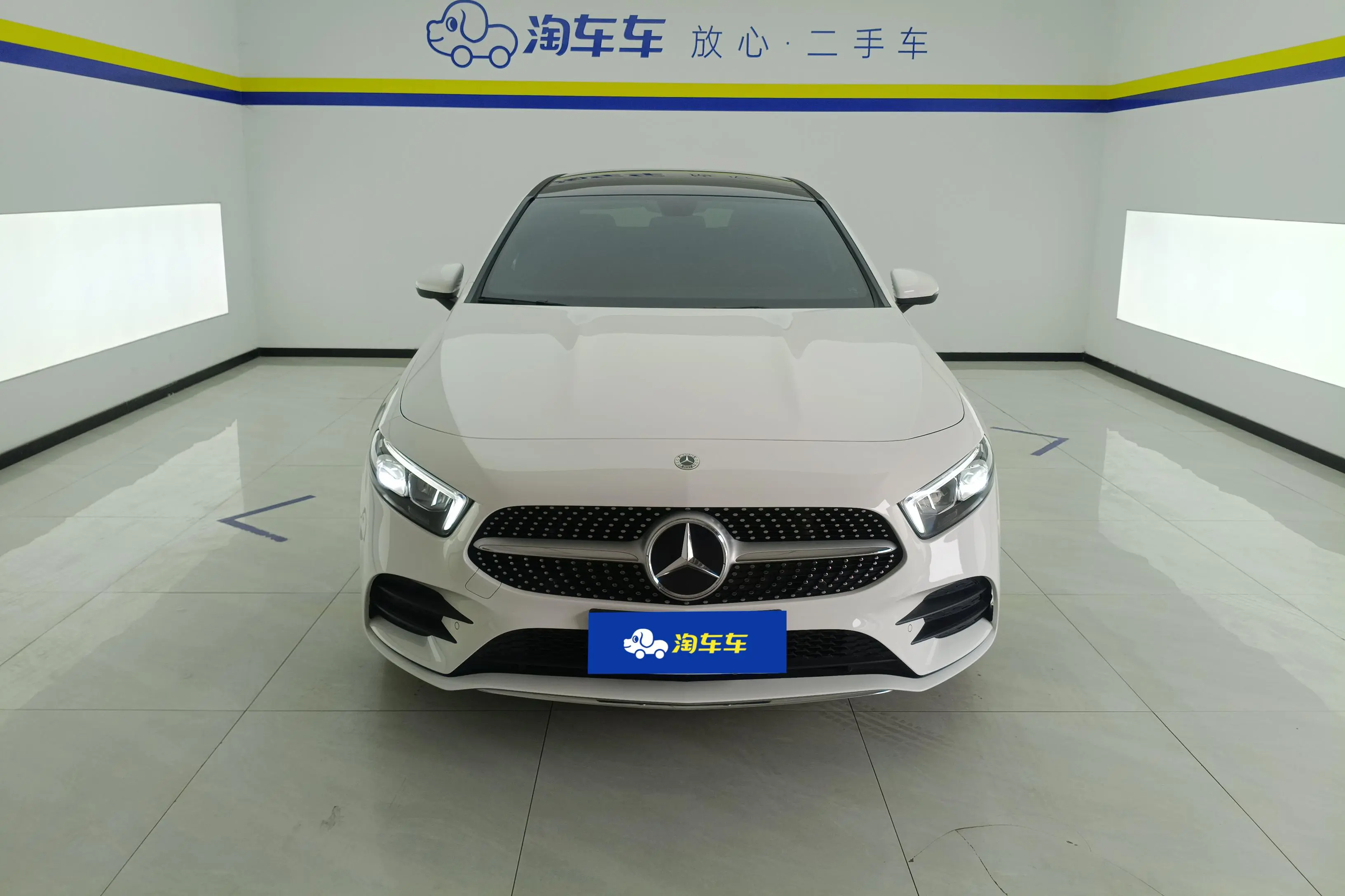 Mercedes-Benz Mercedes Benz A Class  из Китая