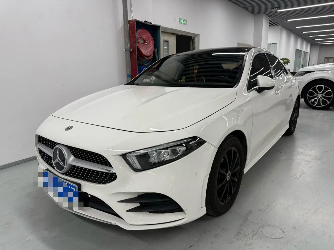 Mercedes-Benz Mercedes Benz A Class  из Китая