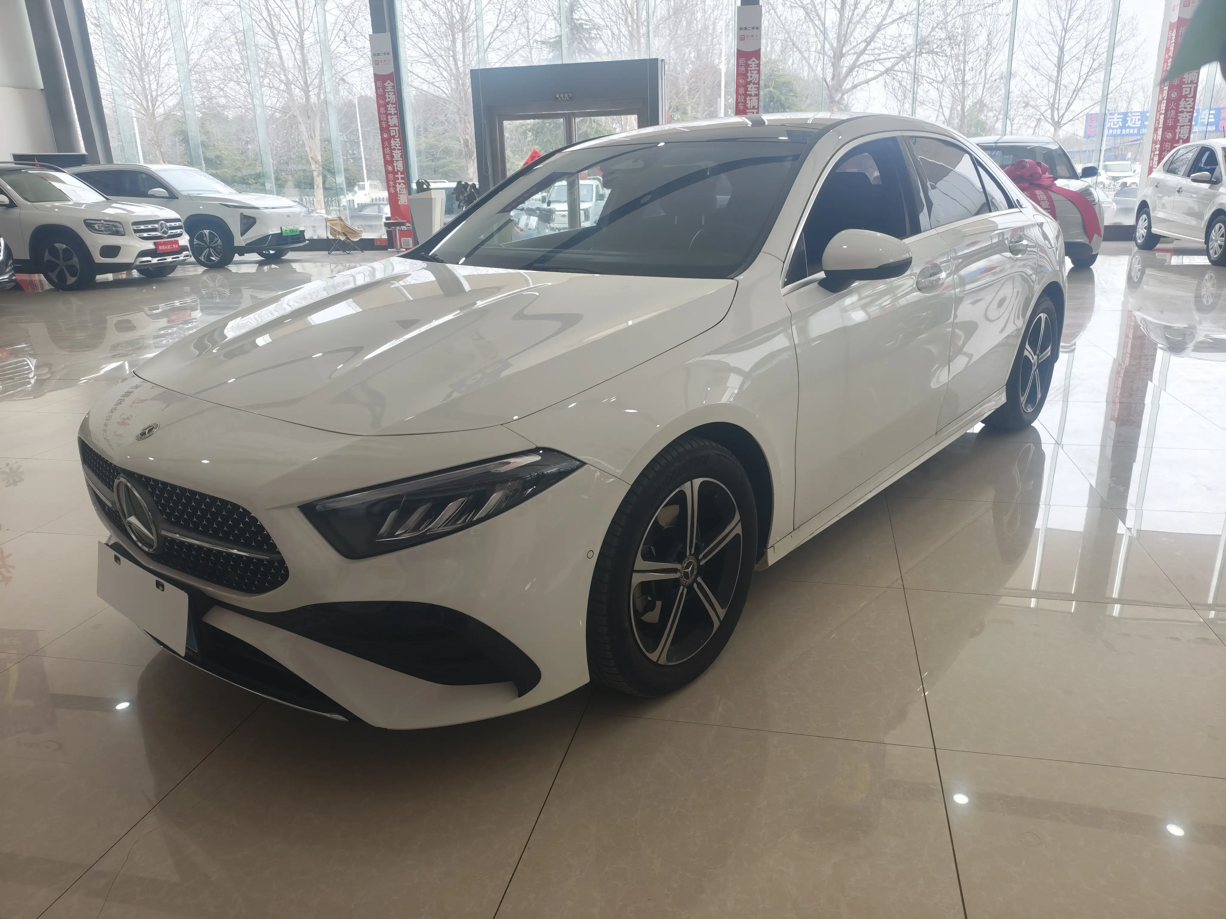 Mercedes-Benz Mercedes Benz A Class  из Китая