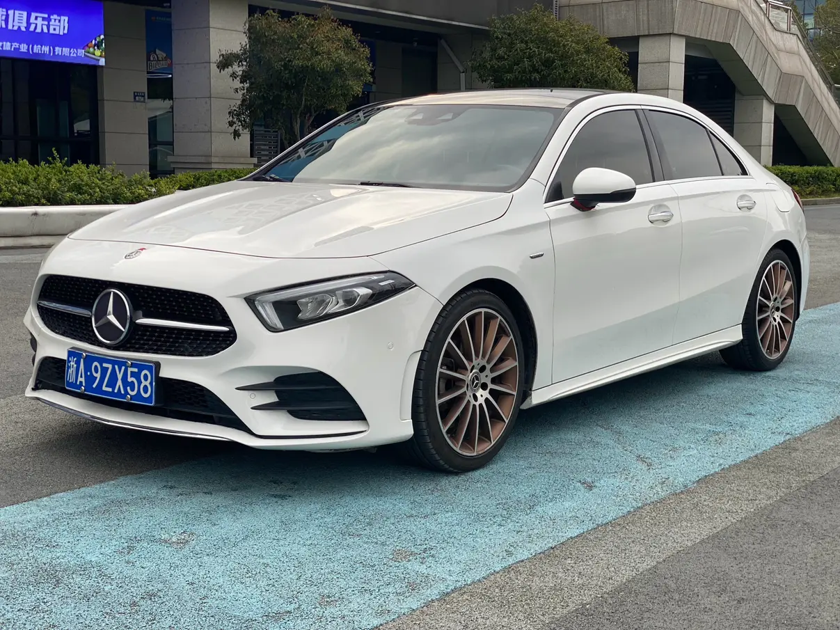 Mercedes-Benz Mercedes Benz A Class  из Китая