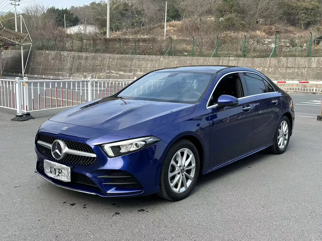 Mercedes-Benz Mercedes Benz A Class  из Китая