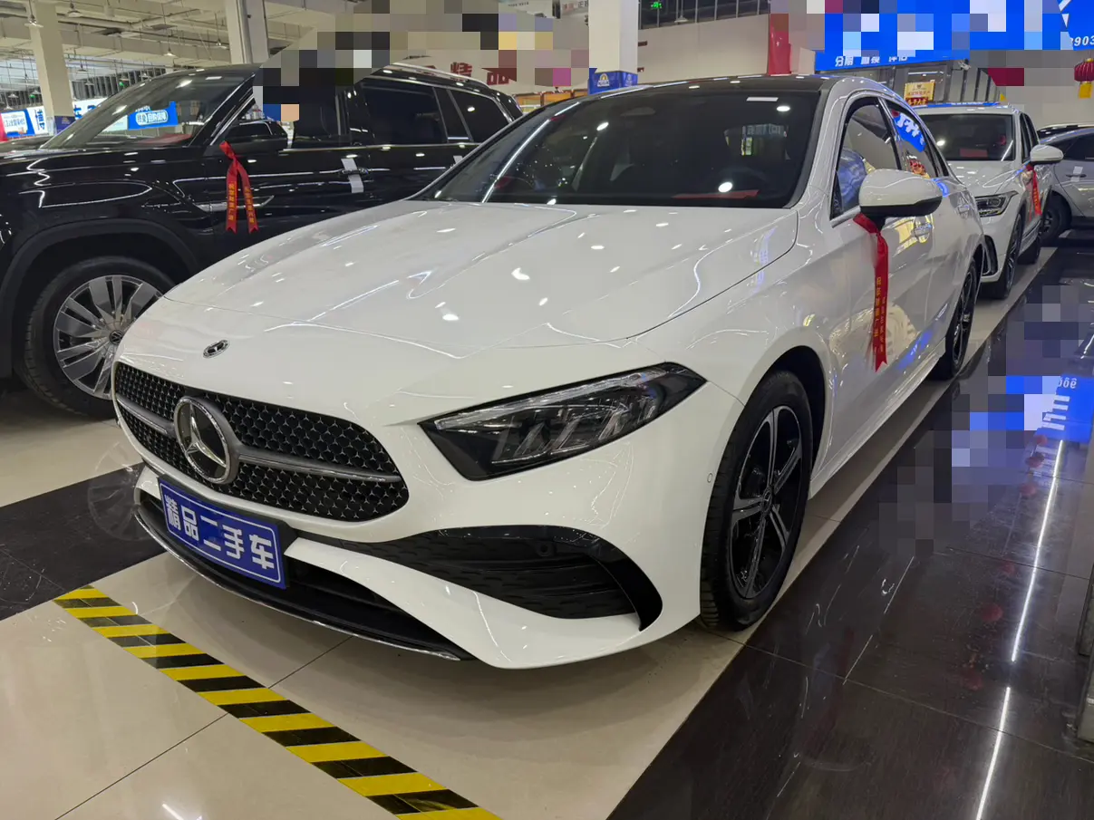 Mercedes-Benz Mercedes Benz A Class  из Китая