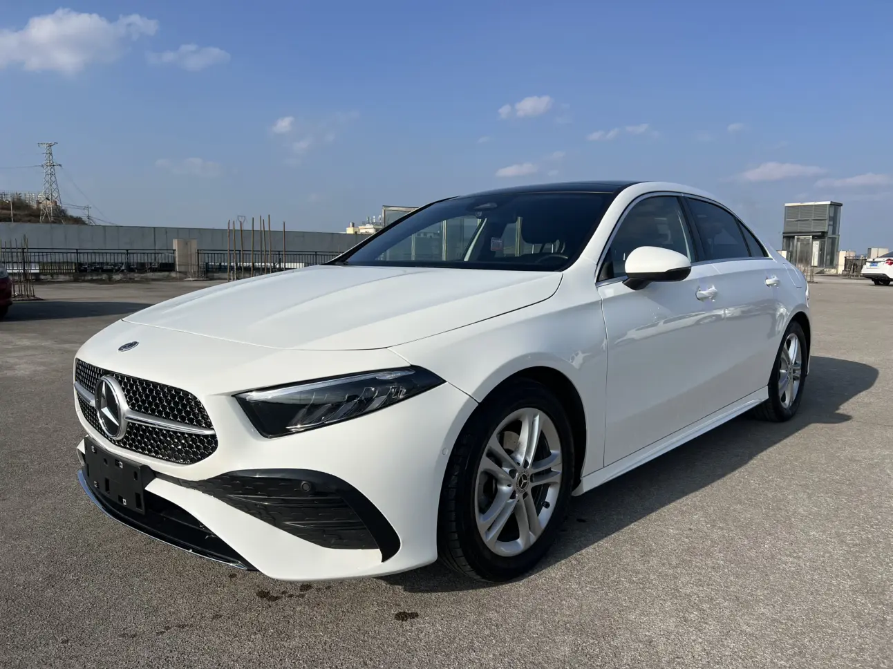 Mercedes-Benz Mercedes Benz A Class  из Китая