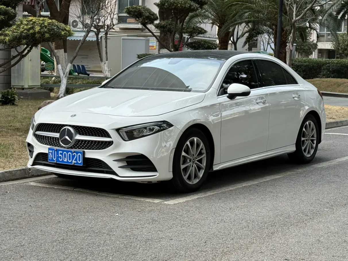 Mercedes-Benz Mercedes Benz A Class  из Китая
