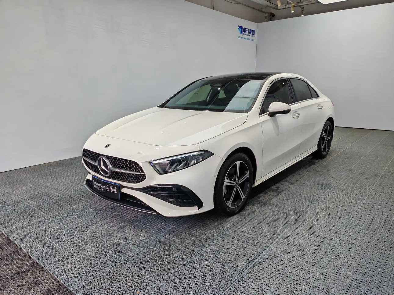 Mercedes-Benz Mercedes Benz A Class  из Китая