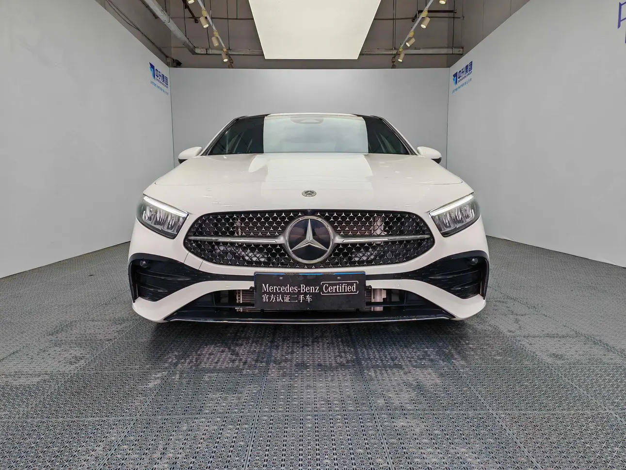 Mercedes-Benz Mercedes Benz A Class  из Китая