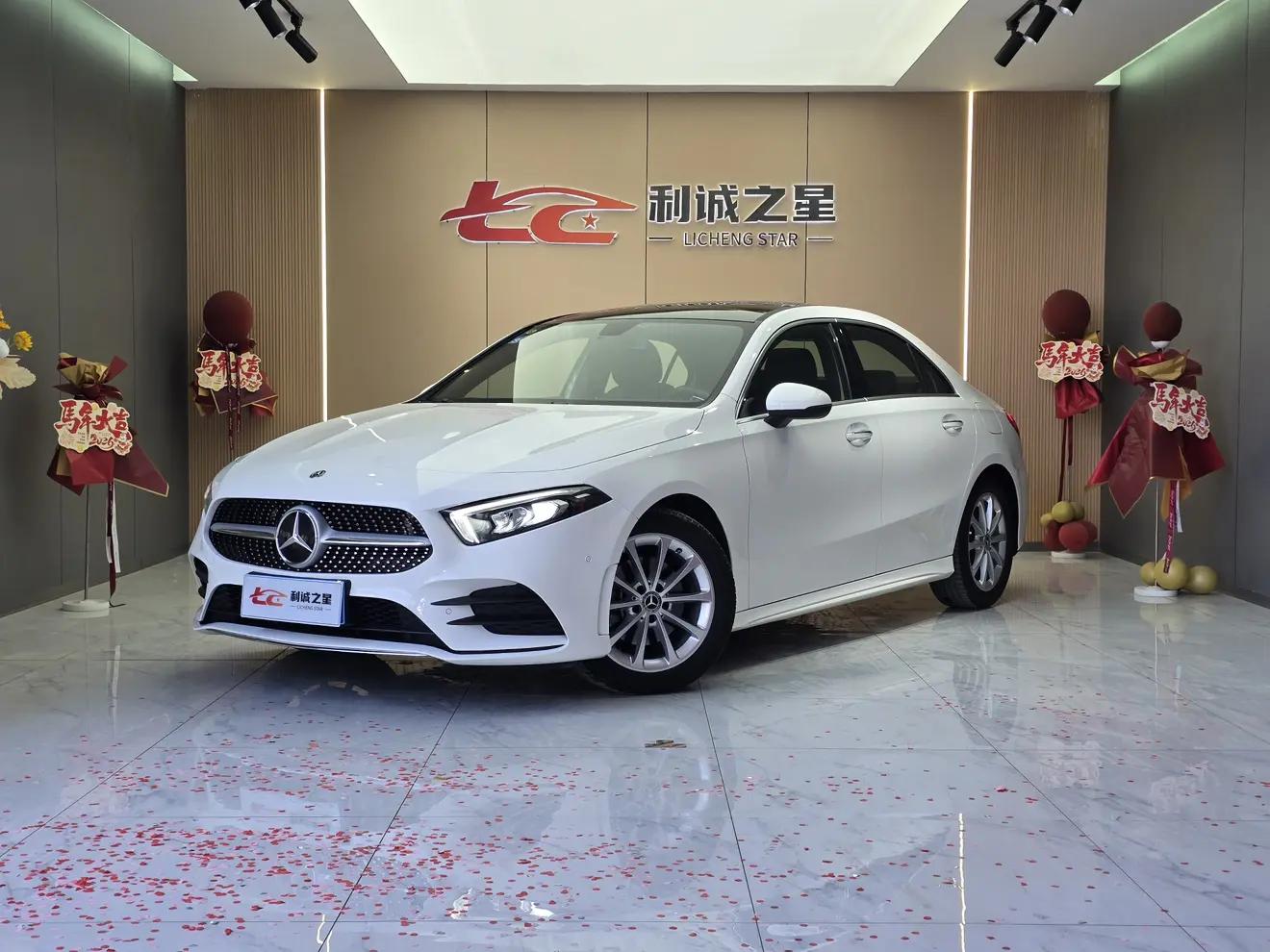 Mercedes-Benz Mercedes Benz A Class  из Китая