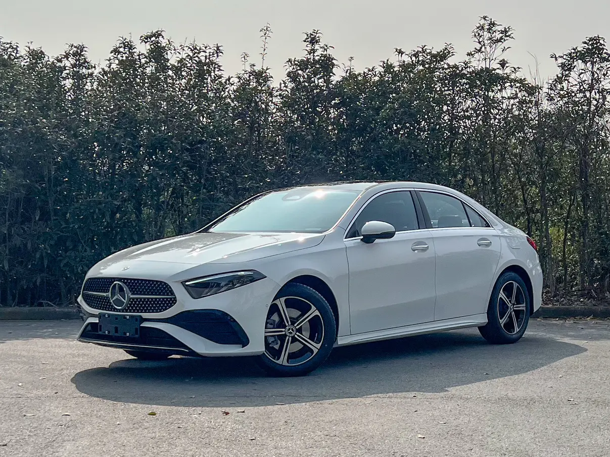 Mercedes-Benz Mercedes Benz A Class  из Китая