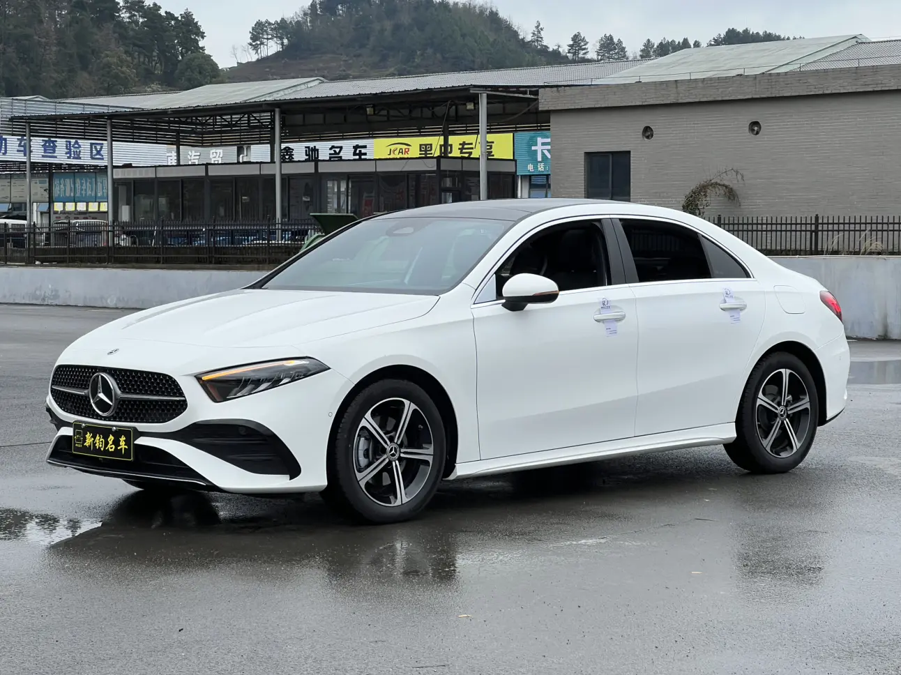 Mercedes-Benz Mercedes Benz A Class  из Китая