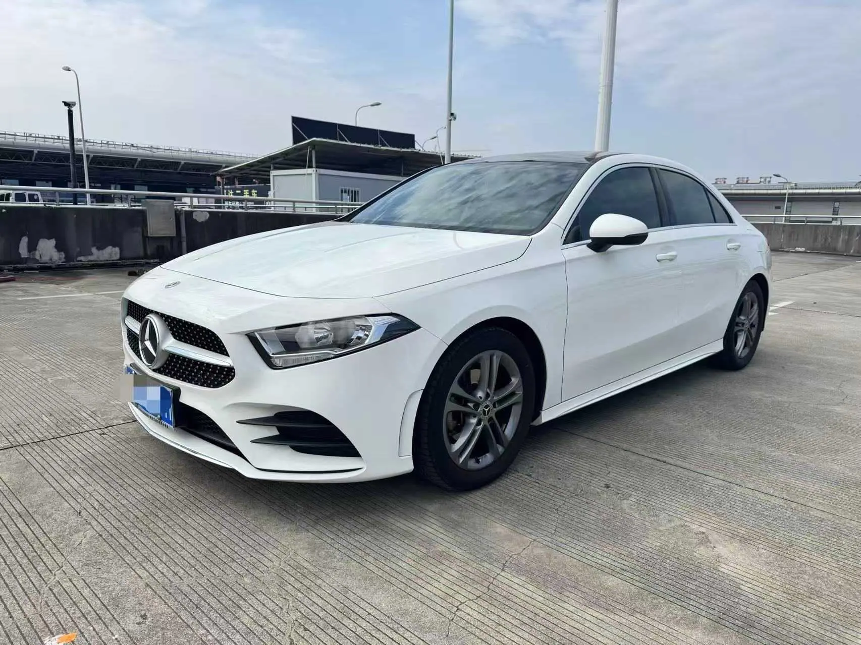 Mercedes-Benz Mercedes Benz A Class  из Китая