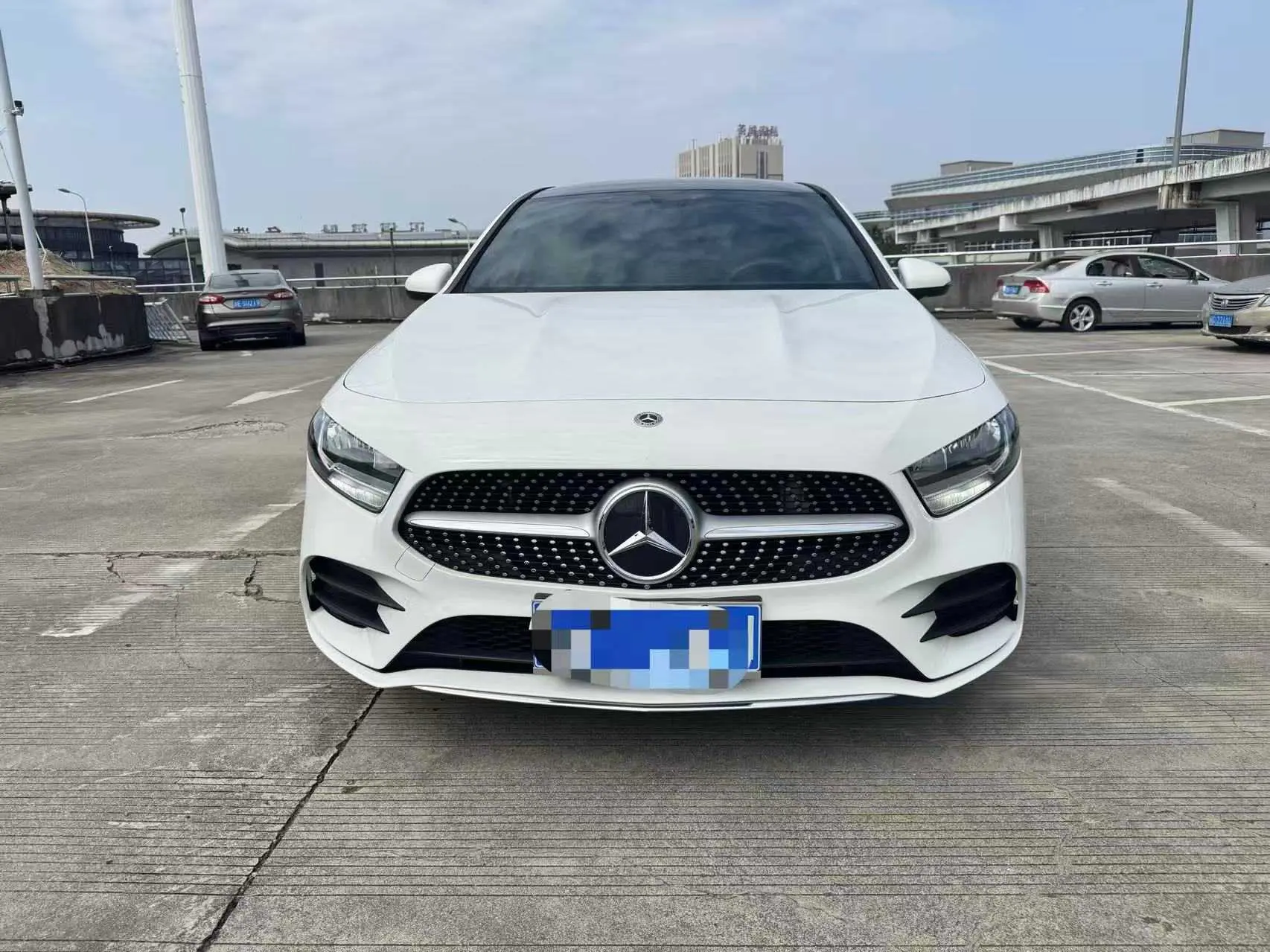 Mercedes-Benz Mercedes Benz A Class  из Китая