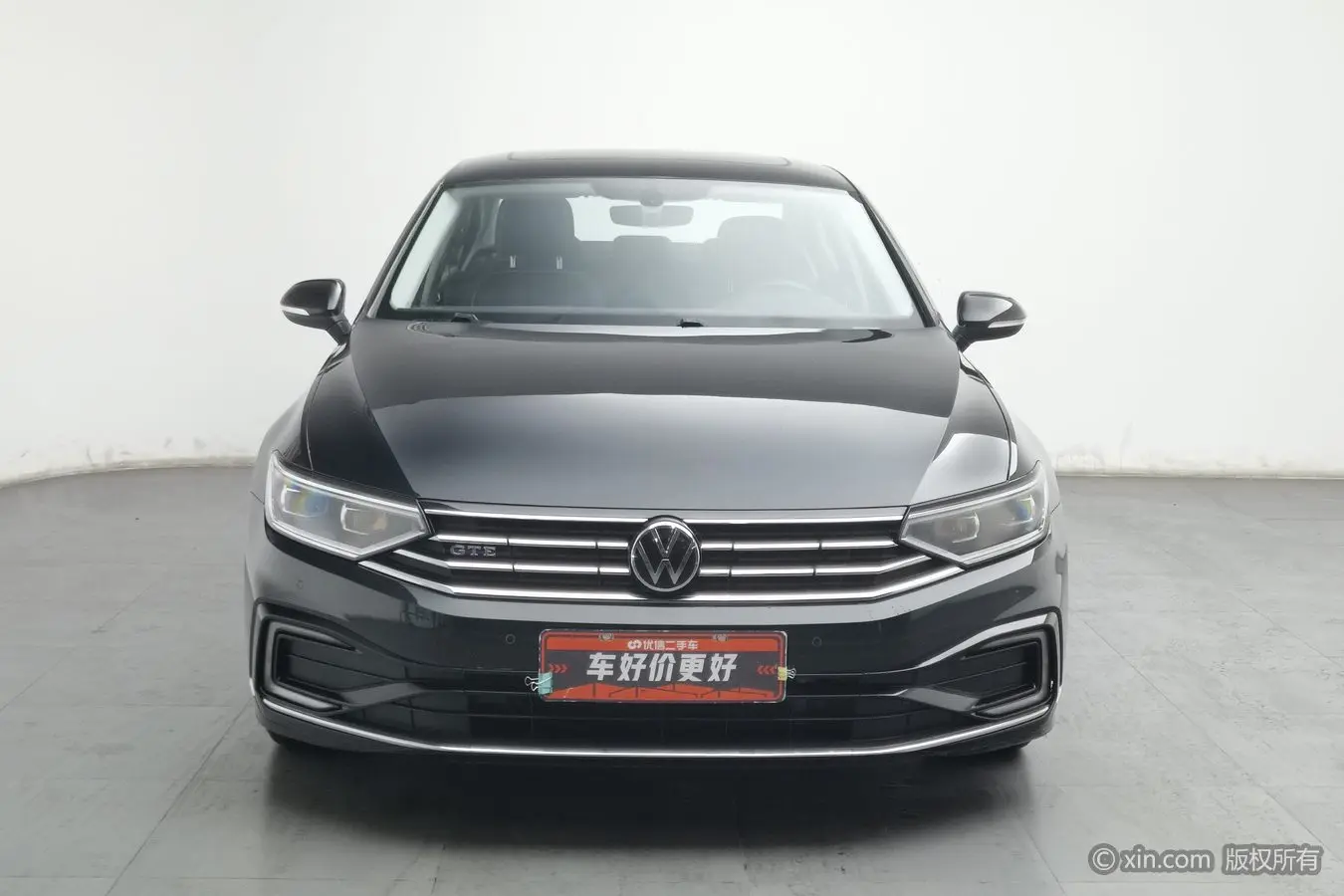 Volkswagen Magotan PHEV  из Китая