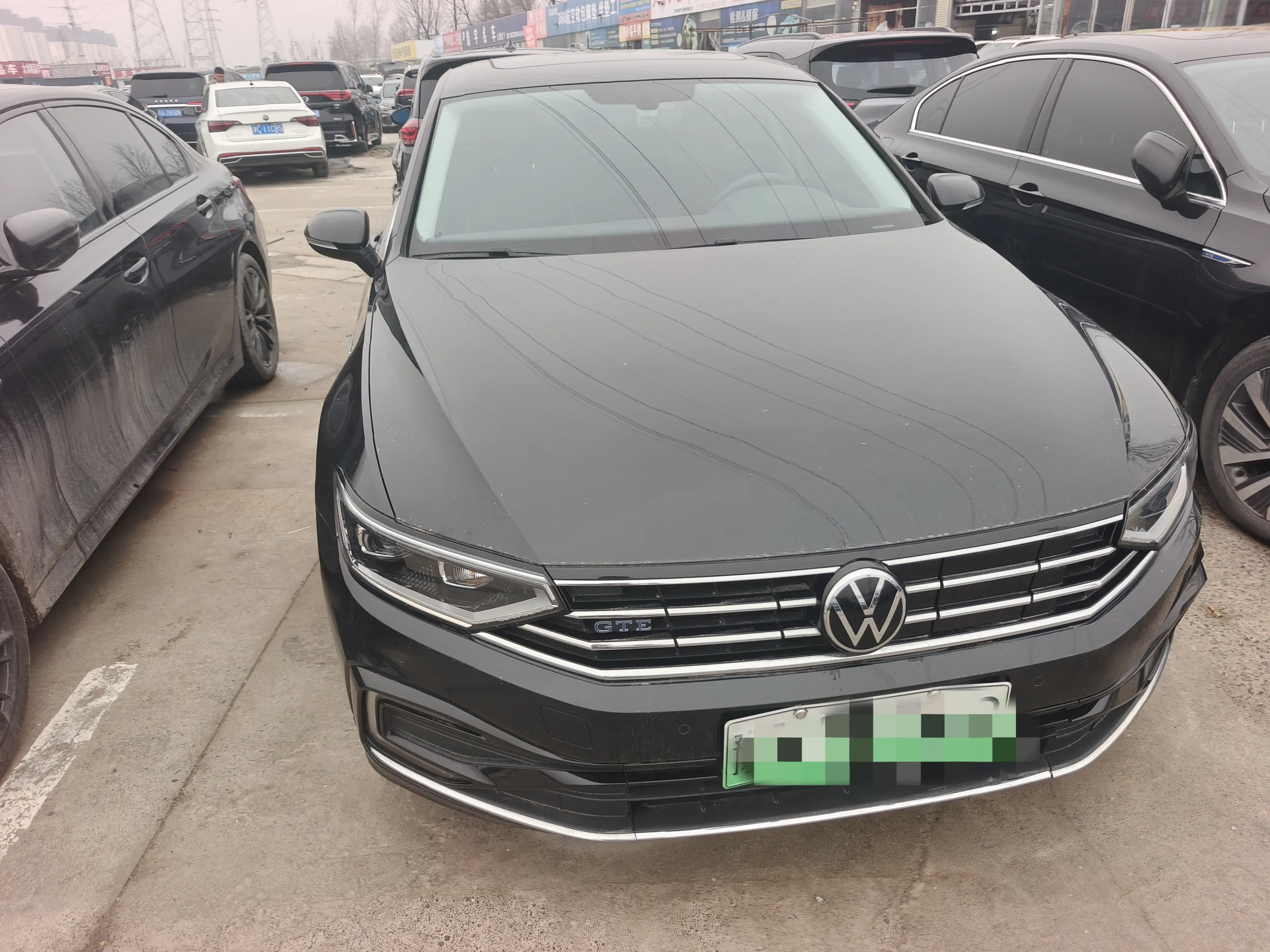 Volkswagen Magotan PHEV  из Китая