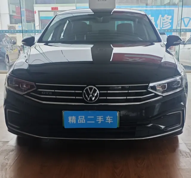 Volkswagen Magotan PHEV  из Китая