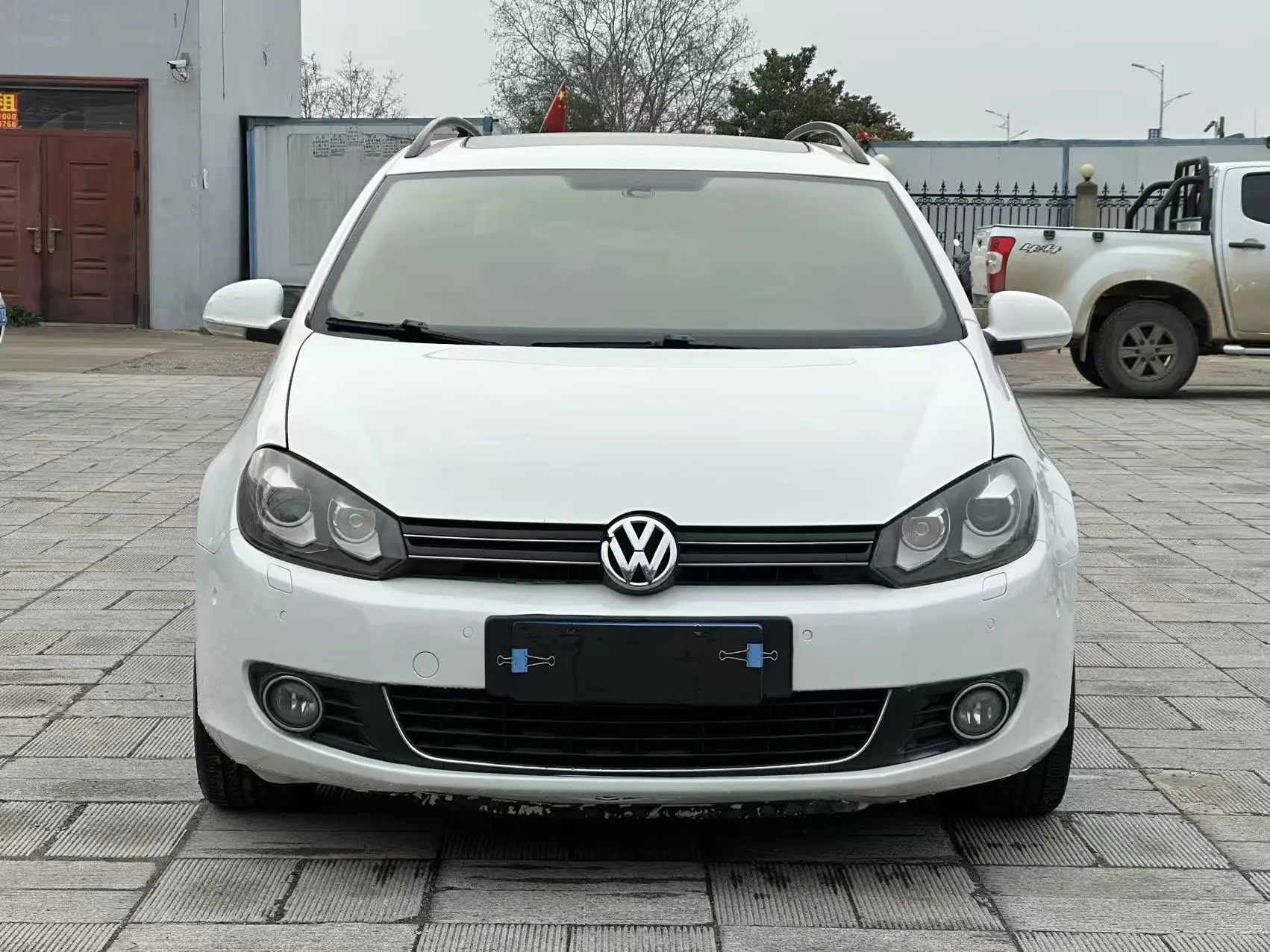Volkswagen Golf  из Китая
