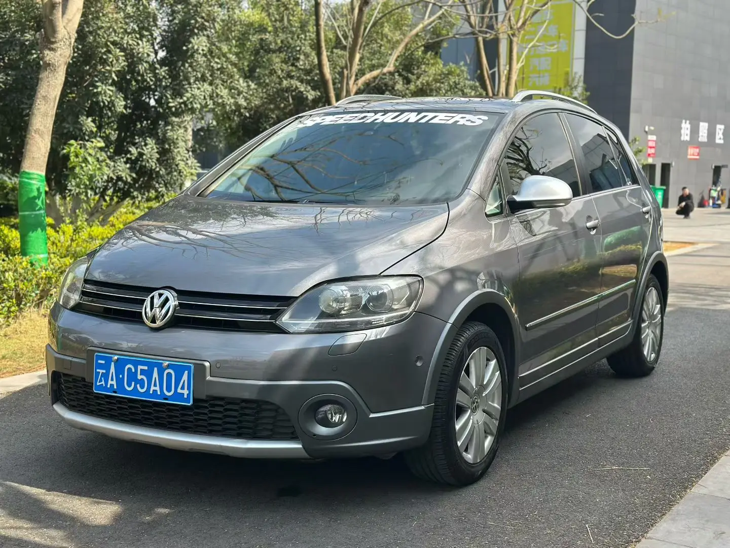 Volkswagen Golf  из Китая