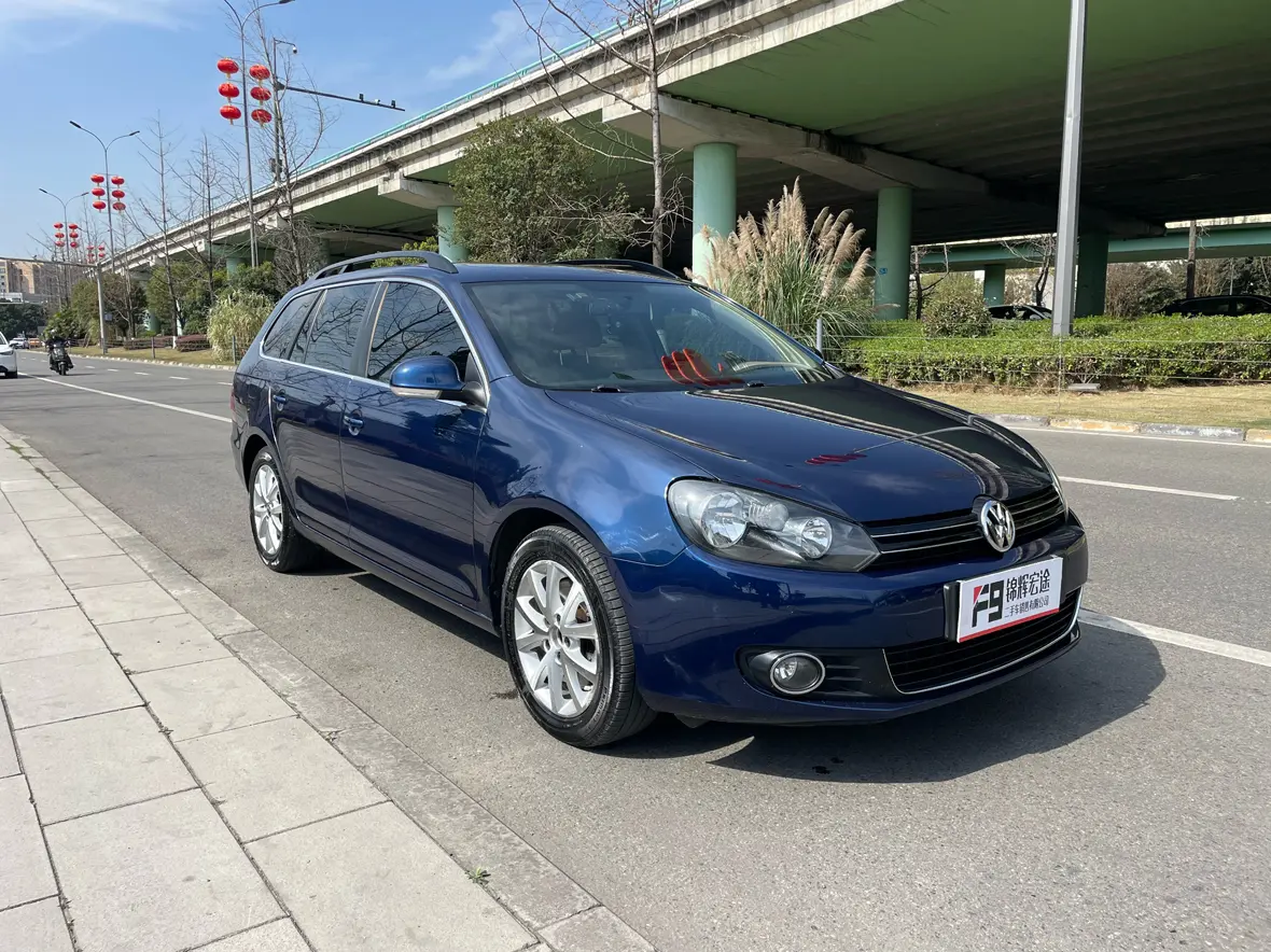 Volkswagen Golf  из Китая