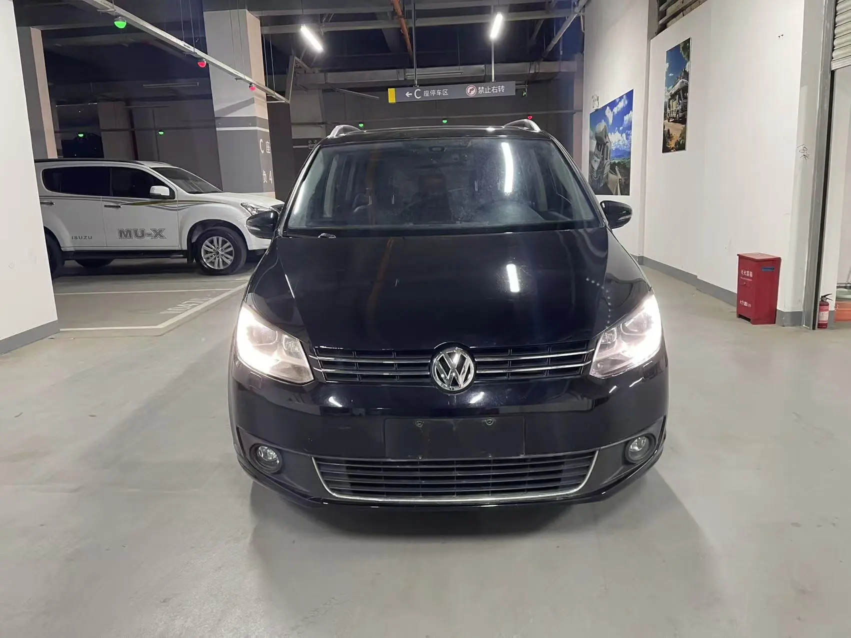 Volkswagen Touran  из Китая