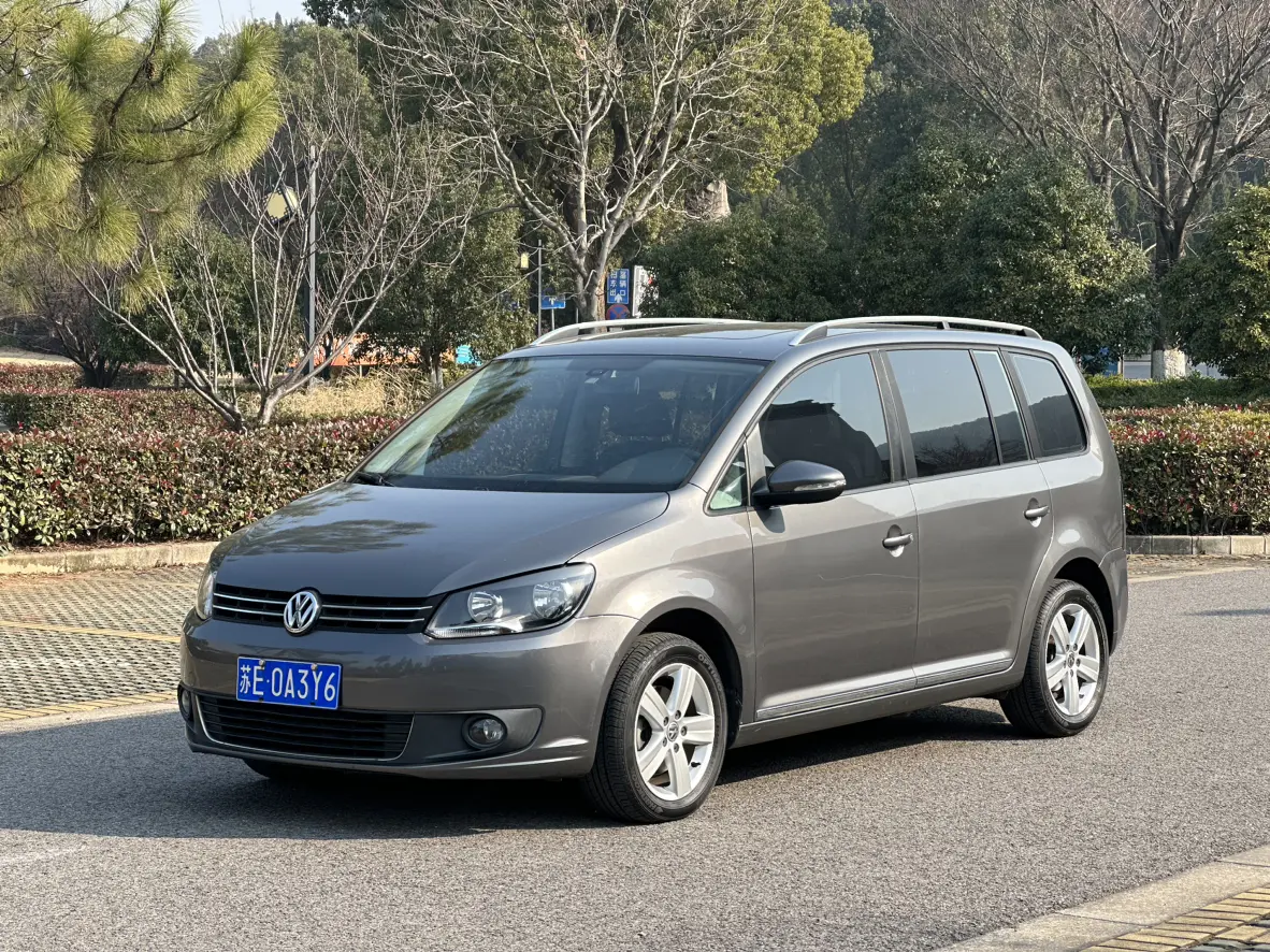 Volkswagen Touran  из Китая