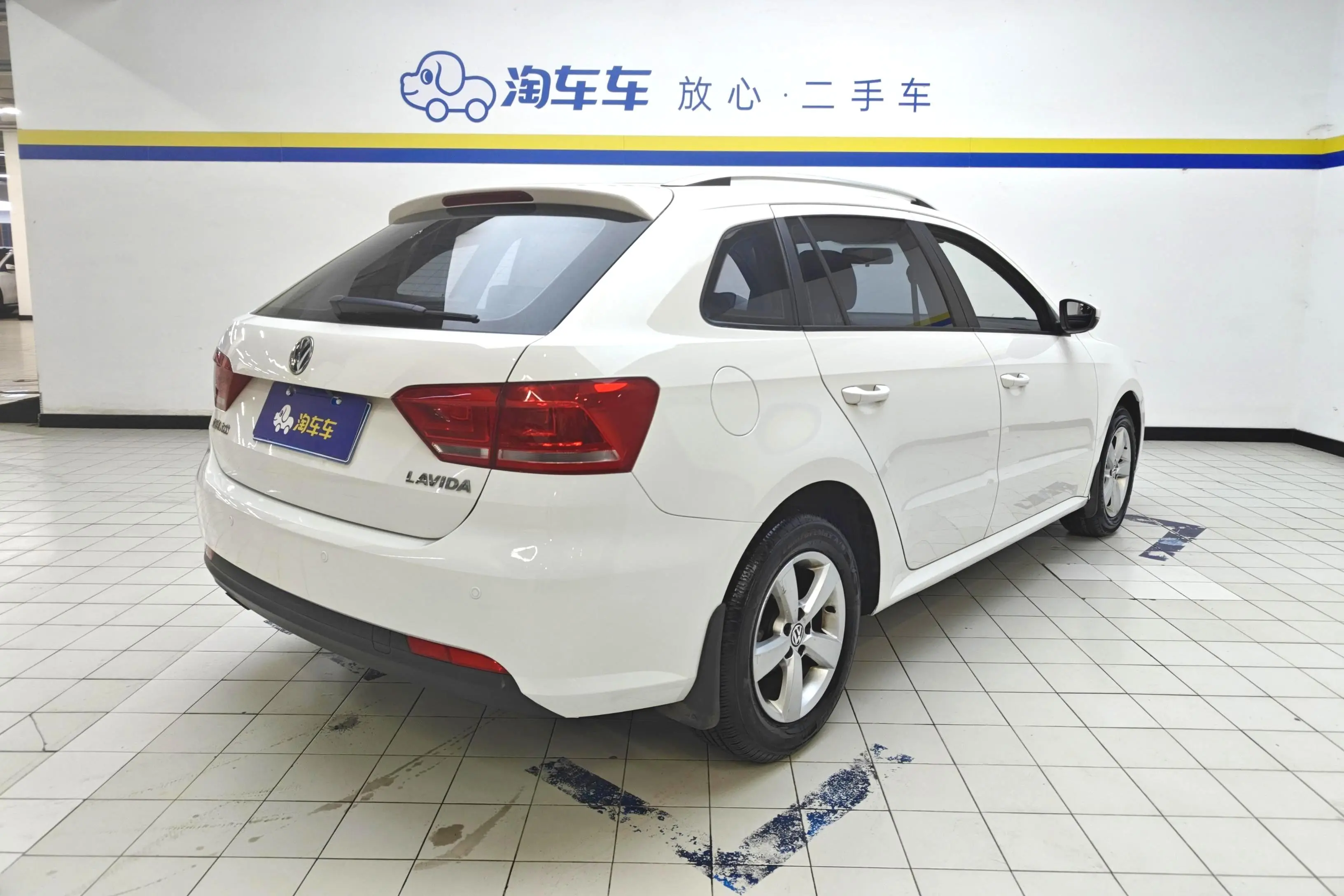 Volkswagen Langxing  из Китая