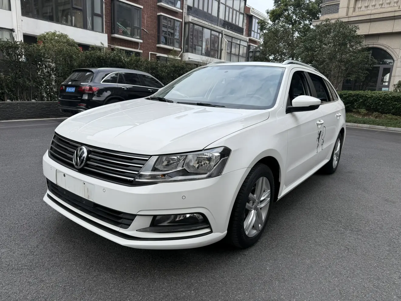 Volkswagen Langxing  из Китая