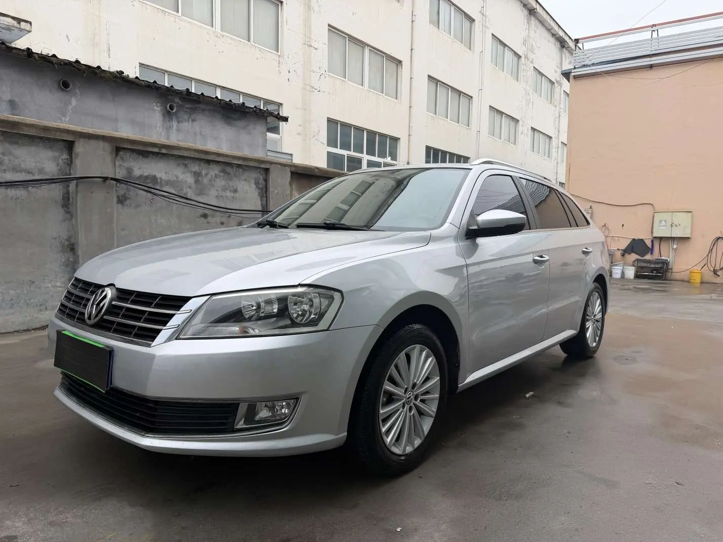 Volkswagen Langxing  из Китая