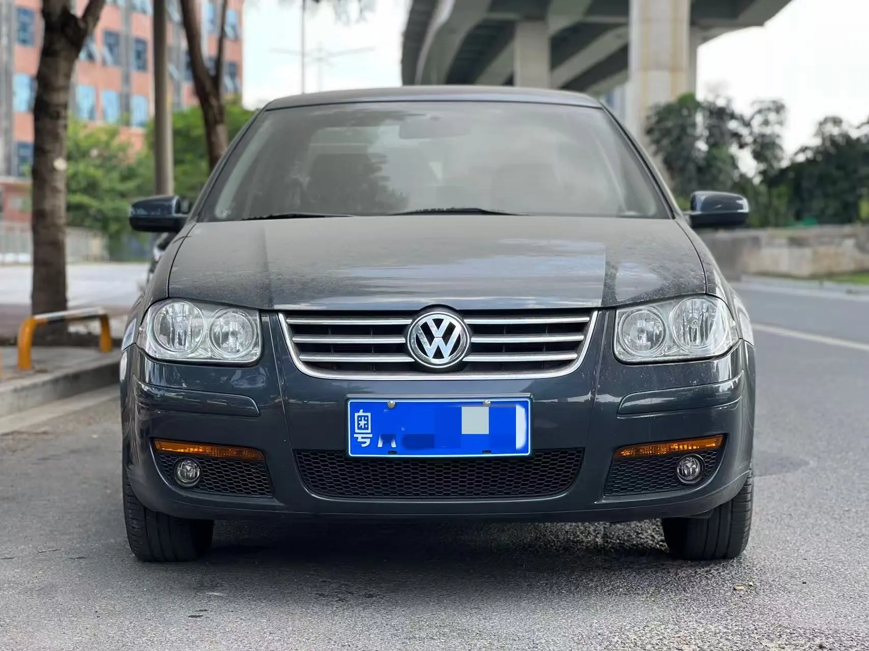 Volkswagen Bora Classic  из Китая