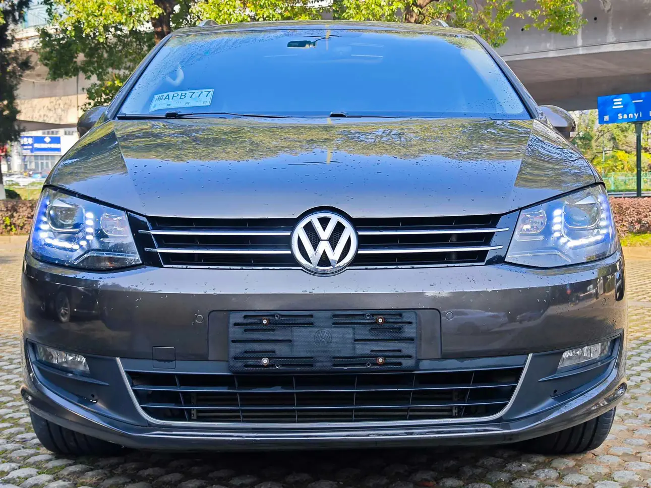 Volkswagen Sharon  из Китая