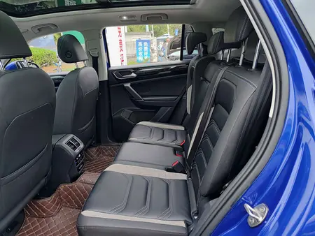 catalog-car-9