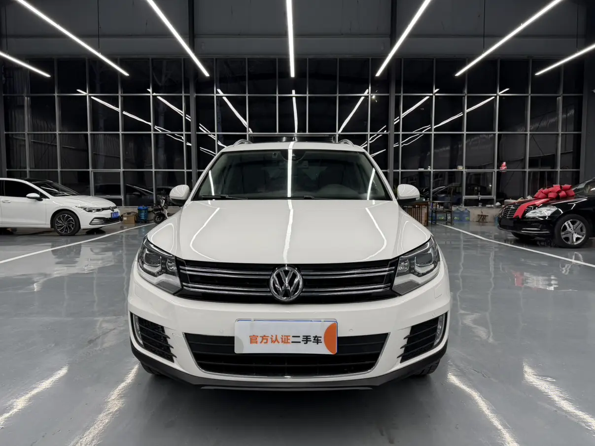 Volkswagen Tiguan (Tharu)  из Китая