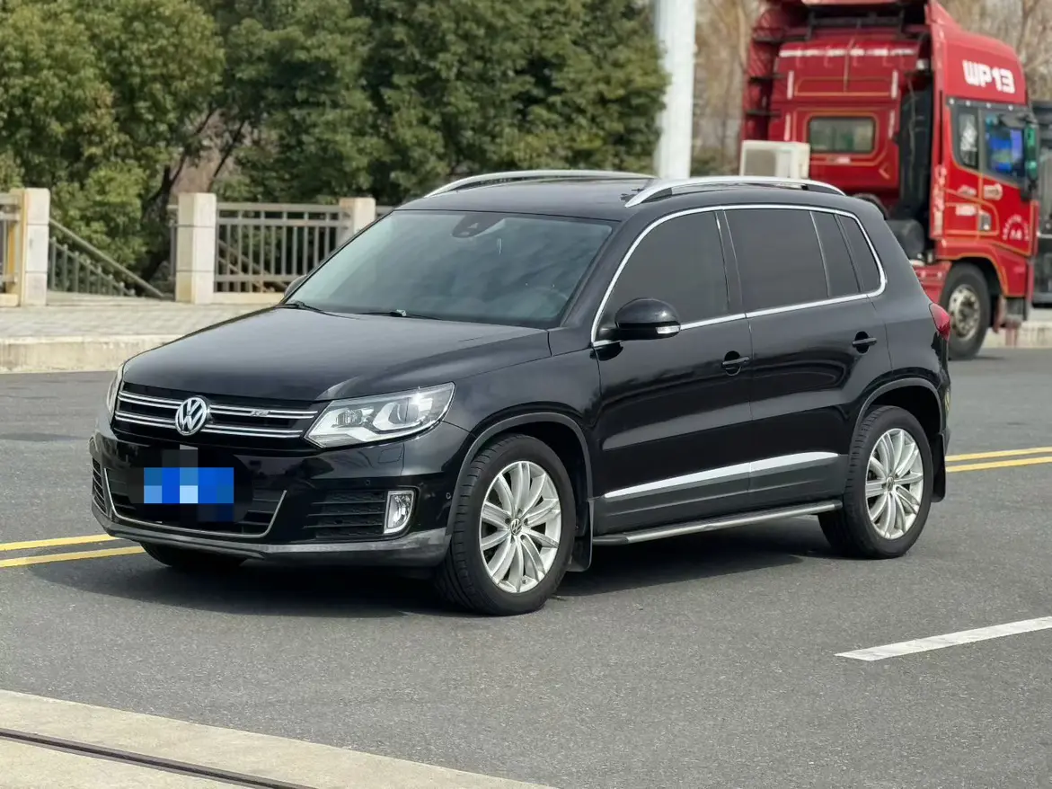 Volkswagen Tiguan (Tharu)  из Китая