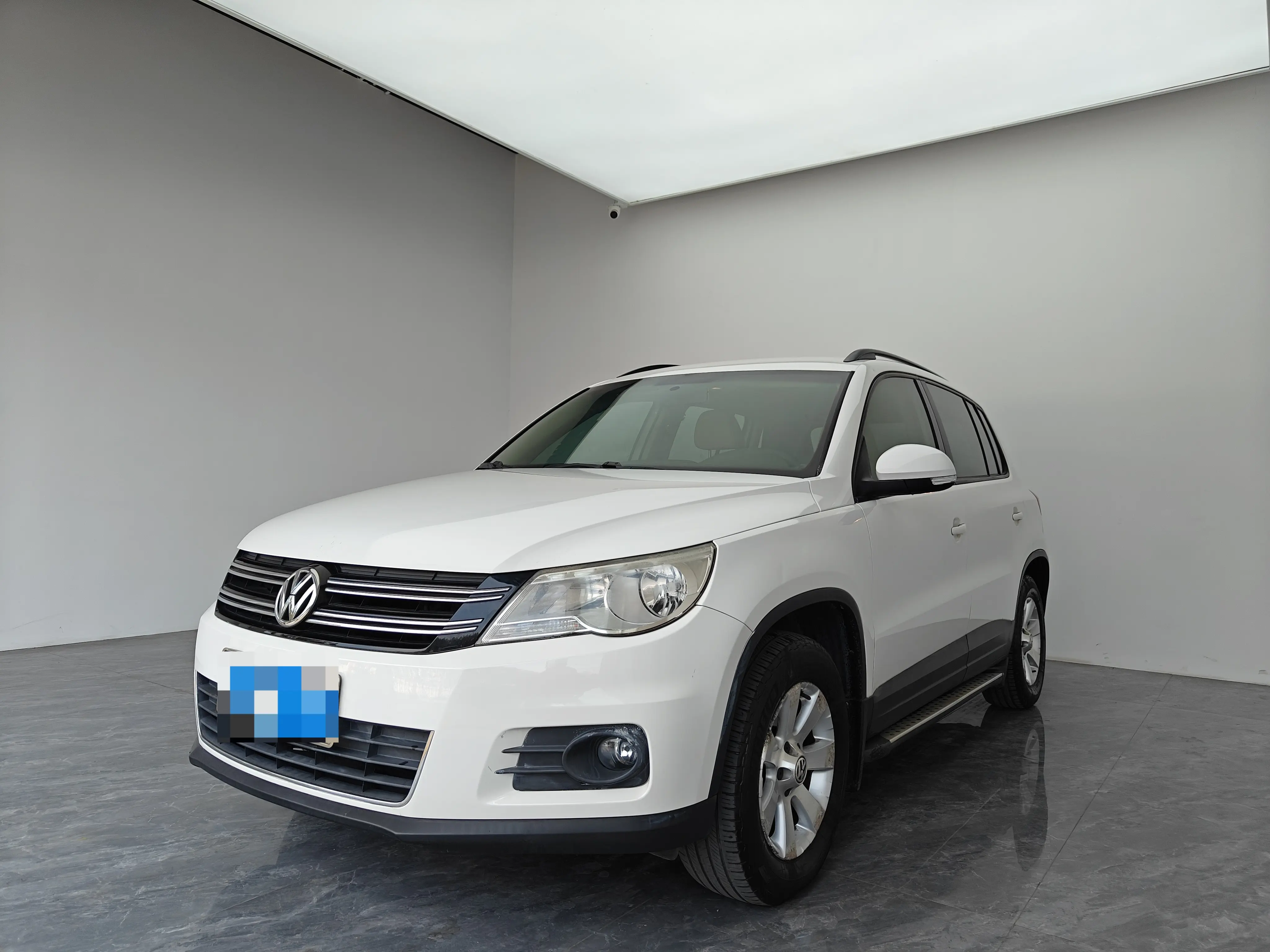 Volkswagen Tiguan (Tharu)  из Китая