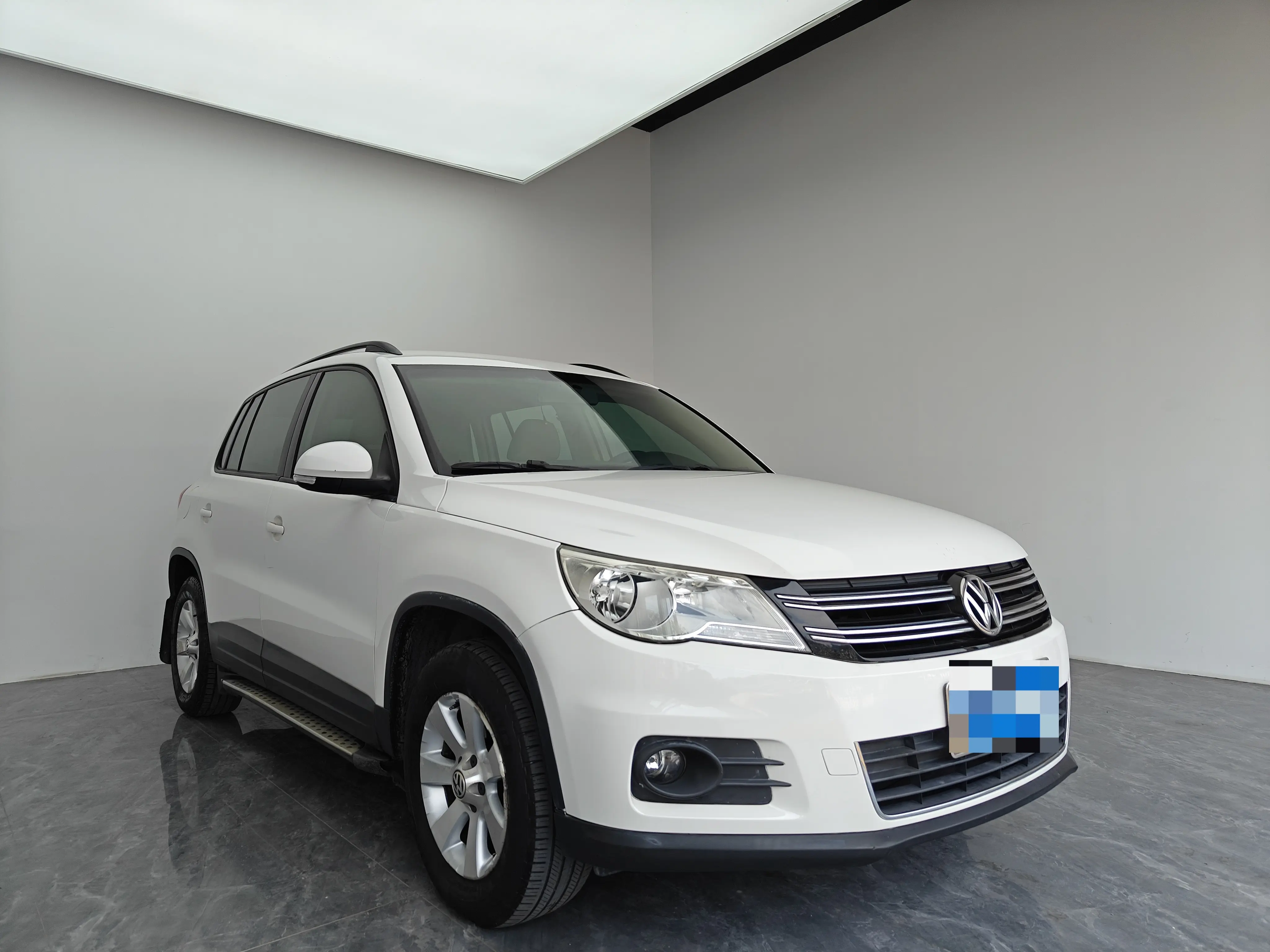 Volkswagen Tiguan (Tharu)  из Китая