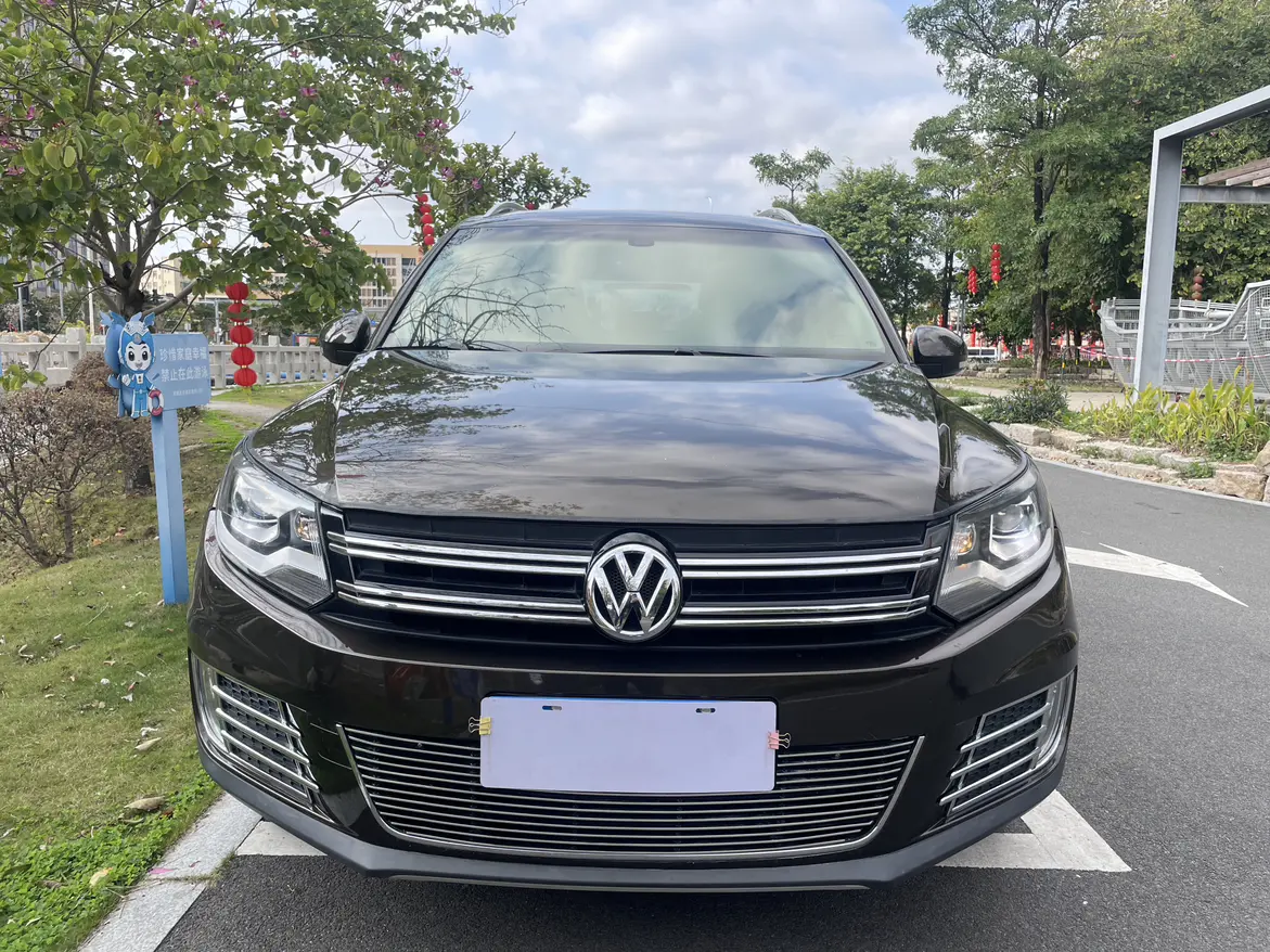 Volkswagen Tiguan (Tharu)  из Китая