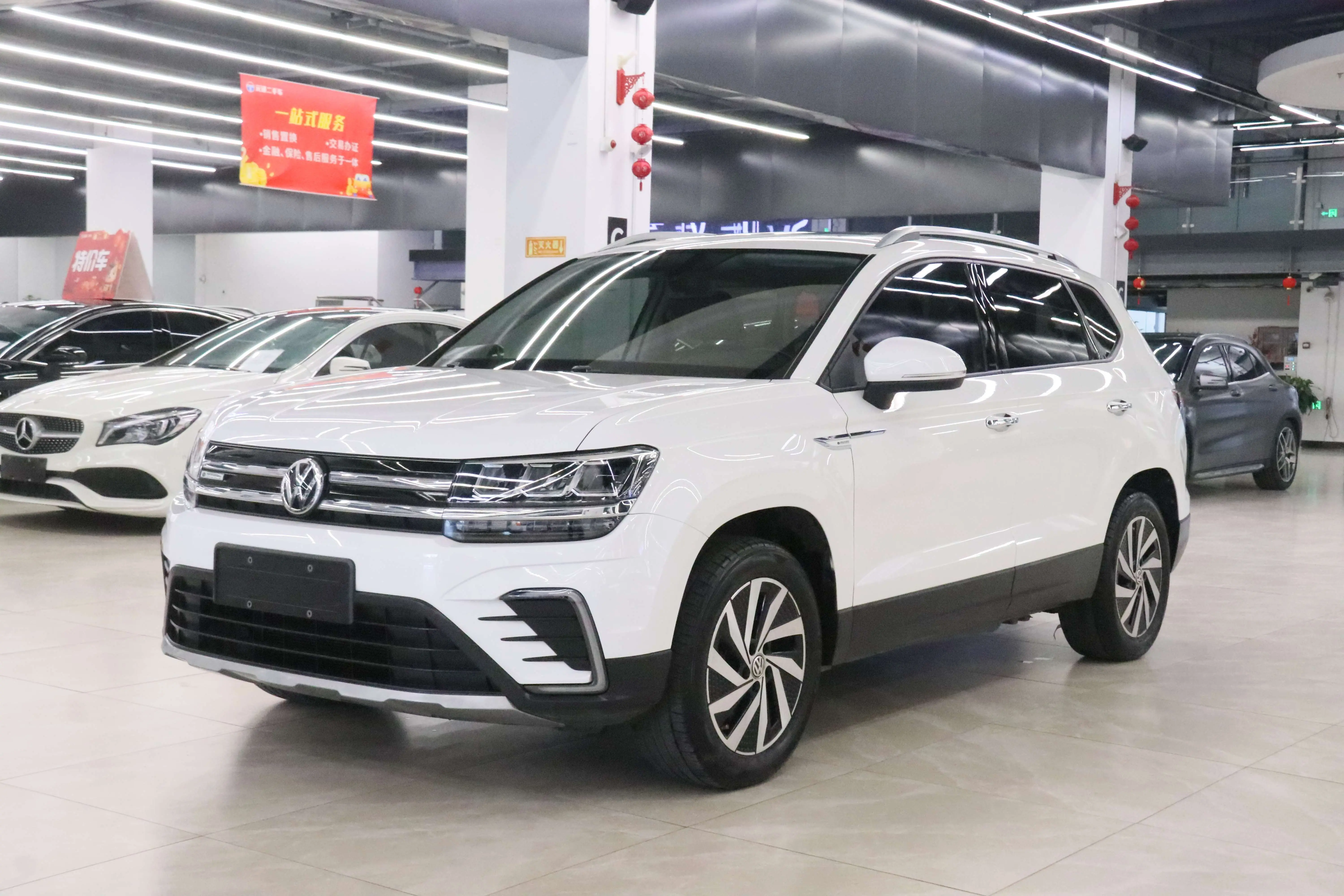 Volkswagen Tharu