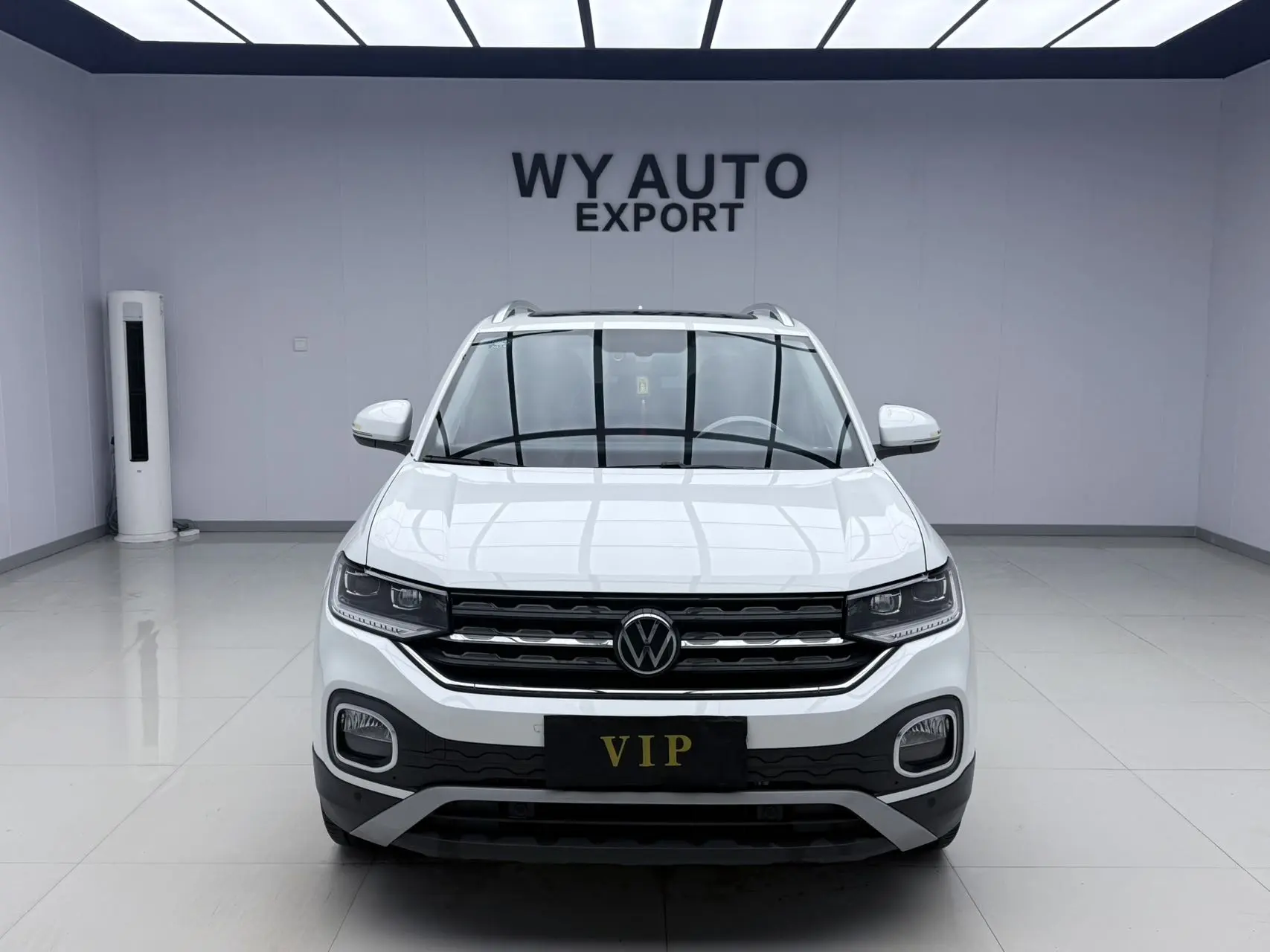 Volkswagen Explore the shadows  из Китая