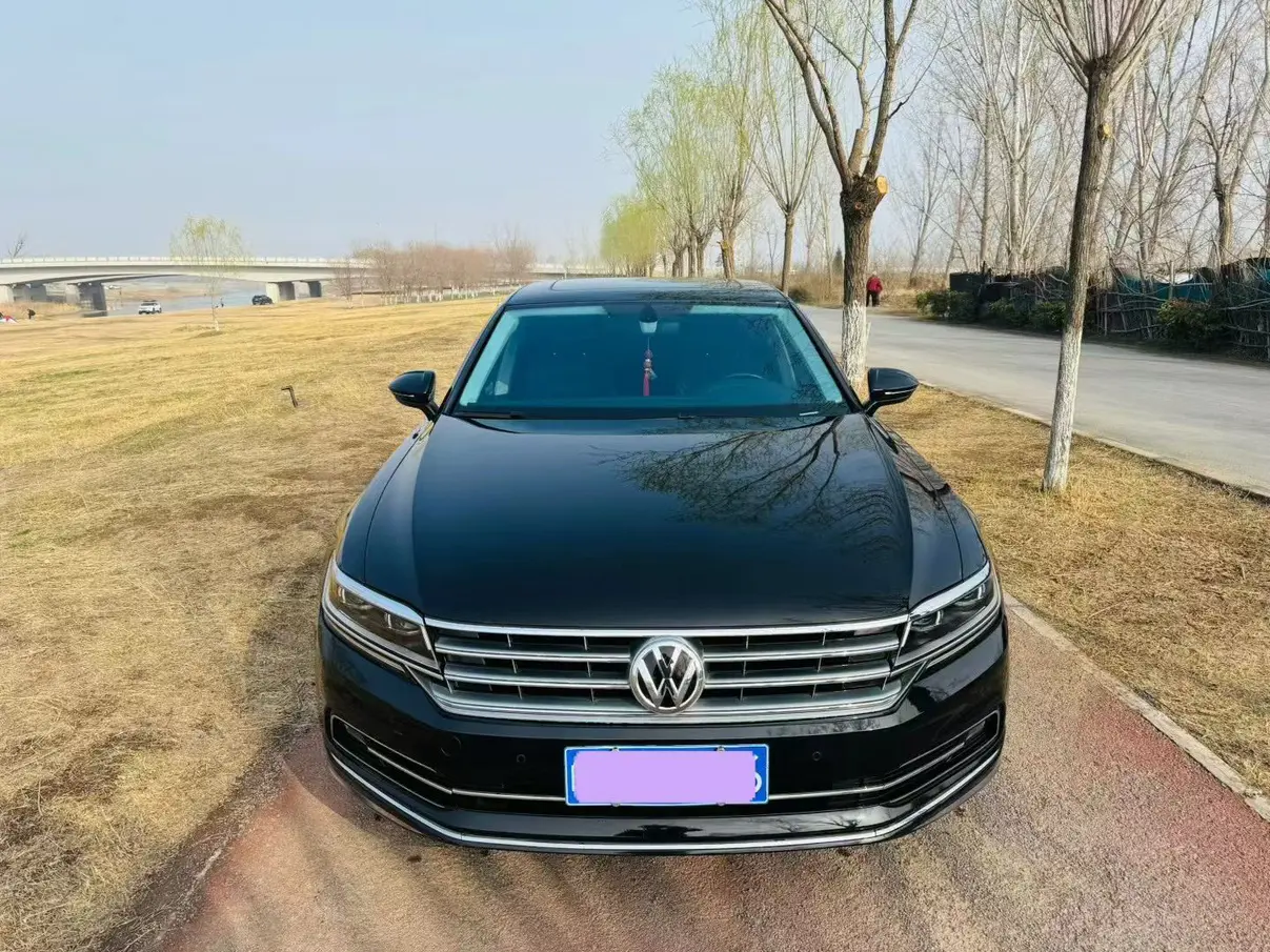 Volkswagen Hui Ang  из Китая
