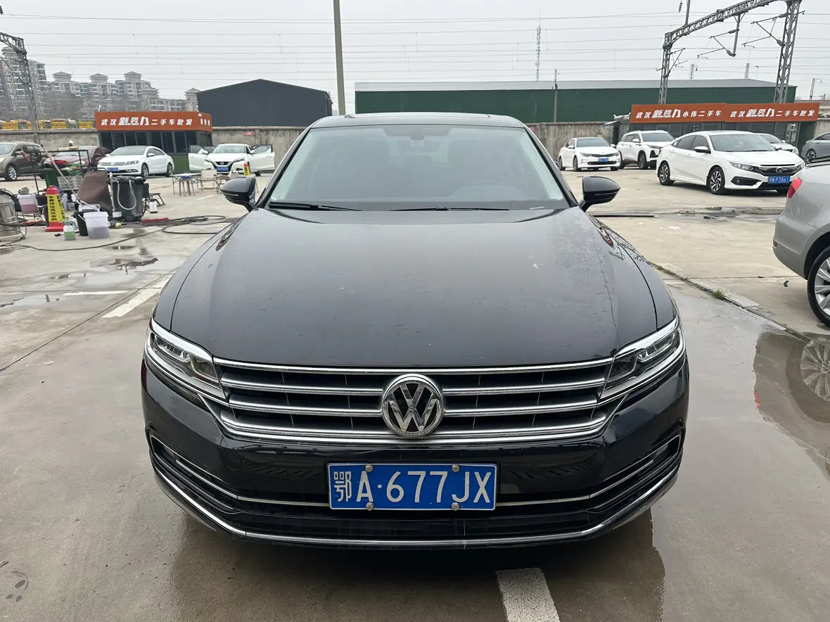 Volkswagen Hui Ang  из Китая