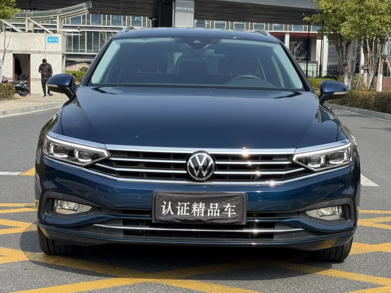 Volkswagen Wei Lan  из Китая
