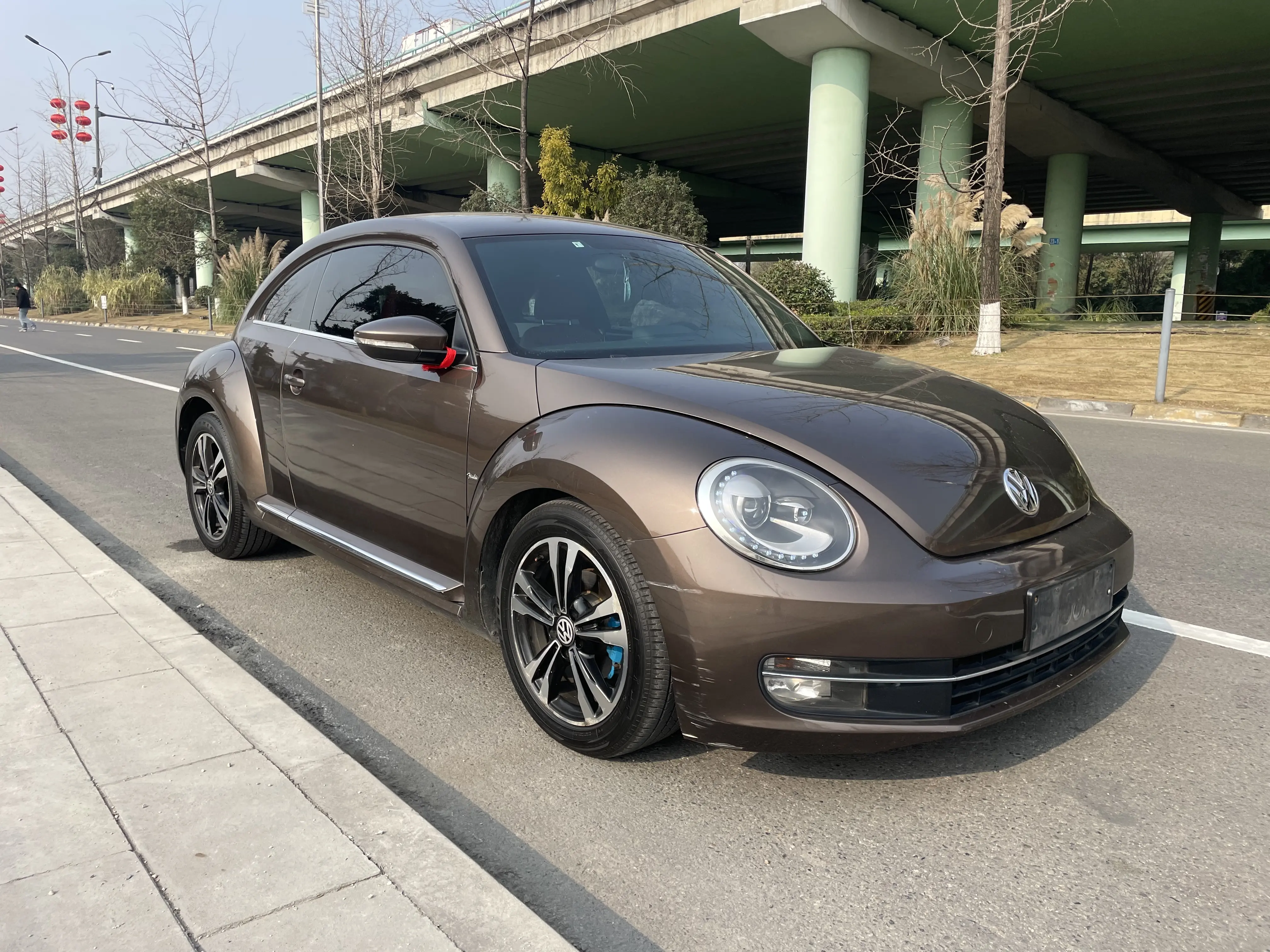 Volkswagen Beetle  из Китая