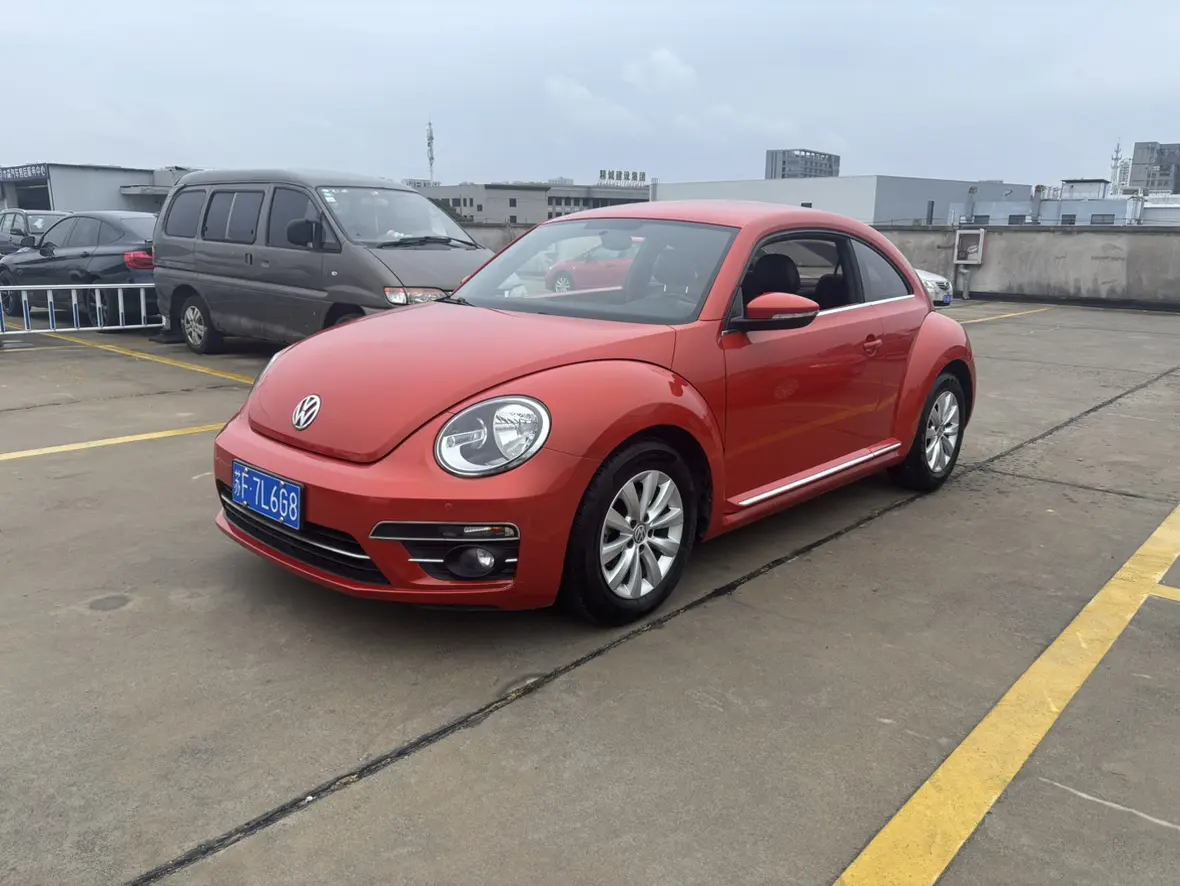 Volkswagen Beetle  из Китая
