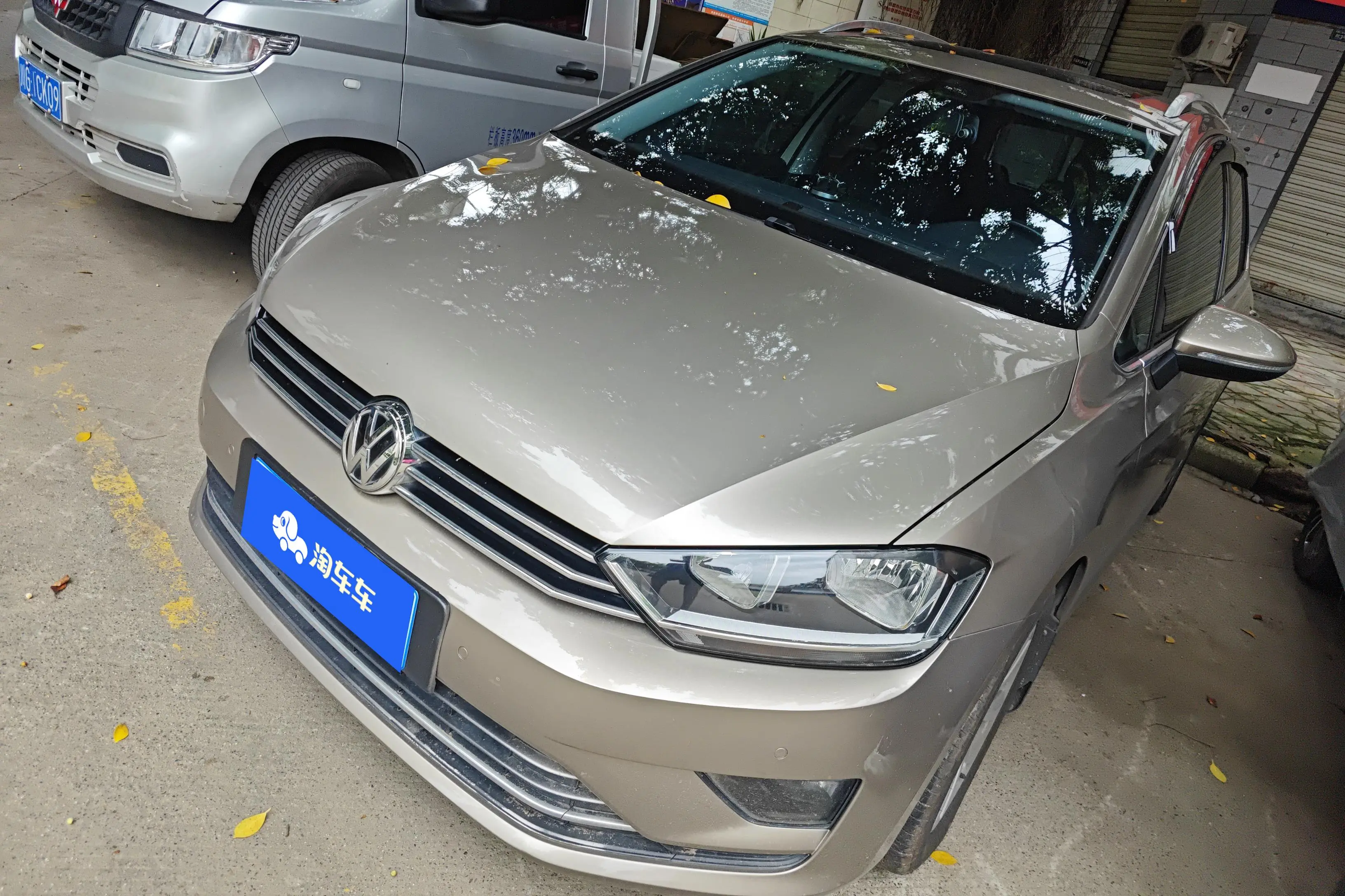 Volkswagen Golf·Jialu  из Китая