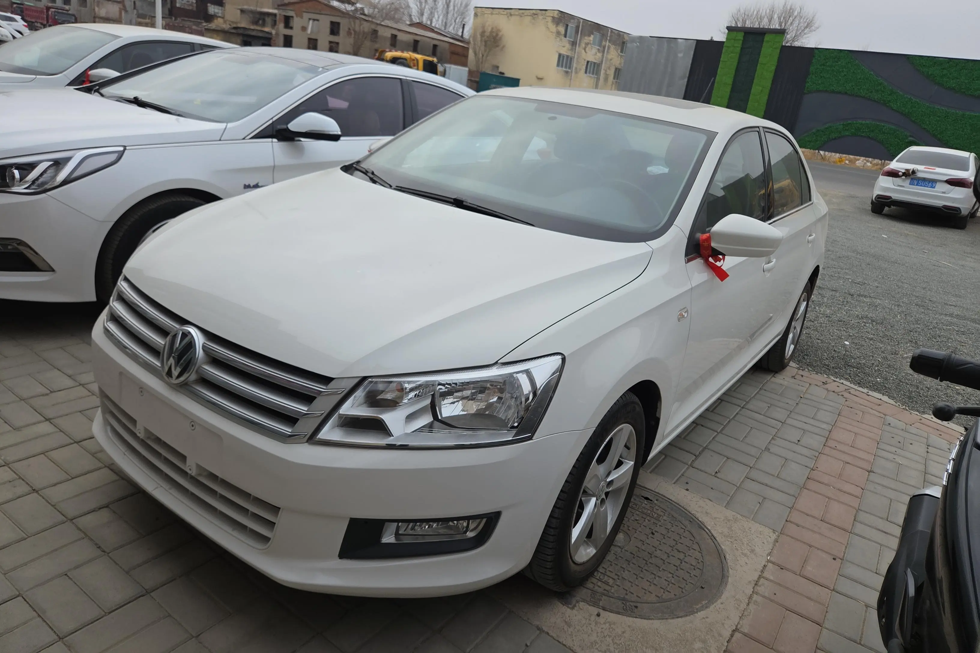 Volkswagen Santana  из Китая