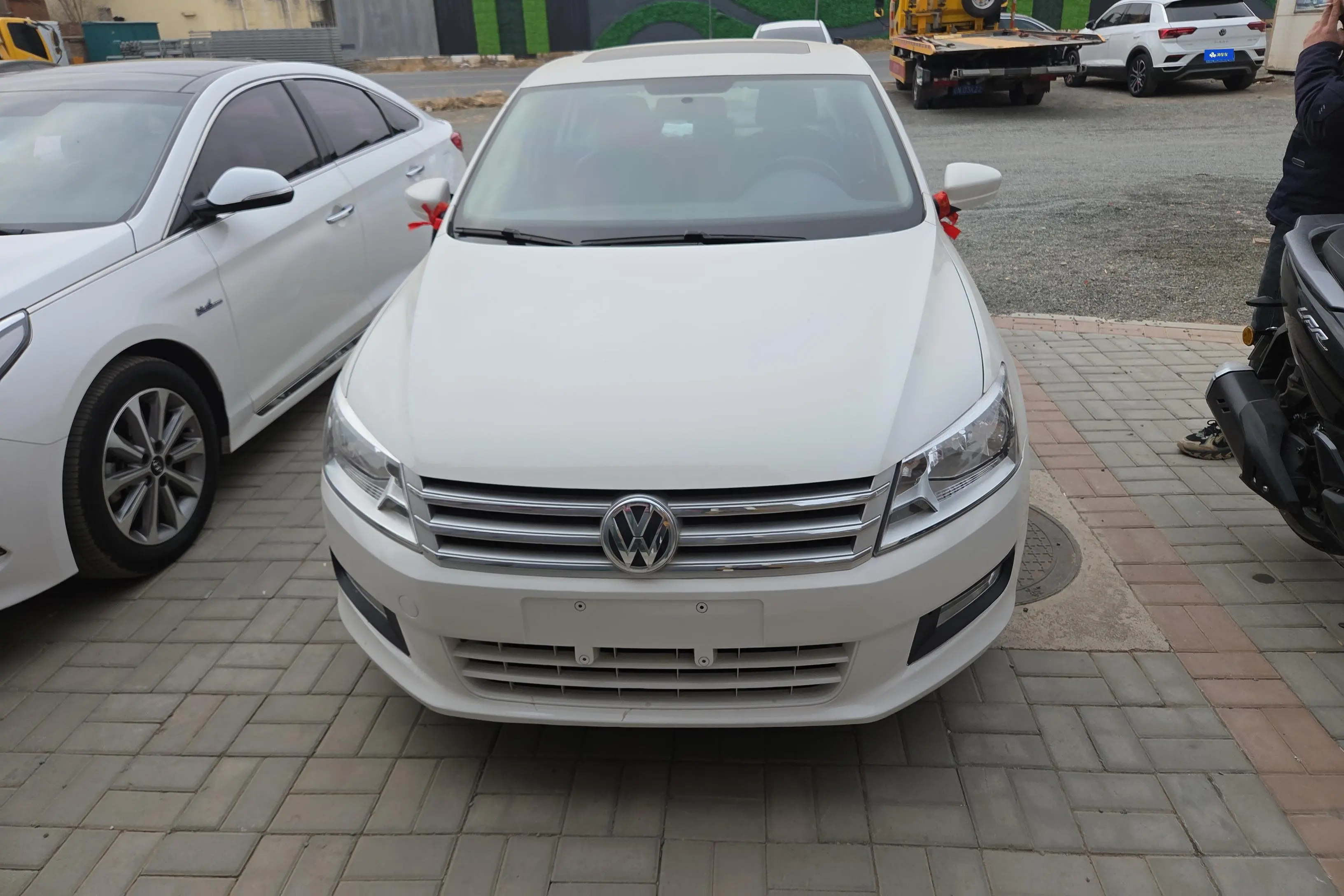 Volkswagen Santana  из Китая