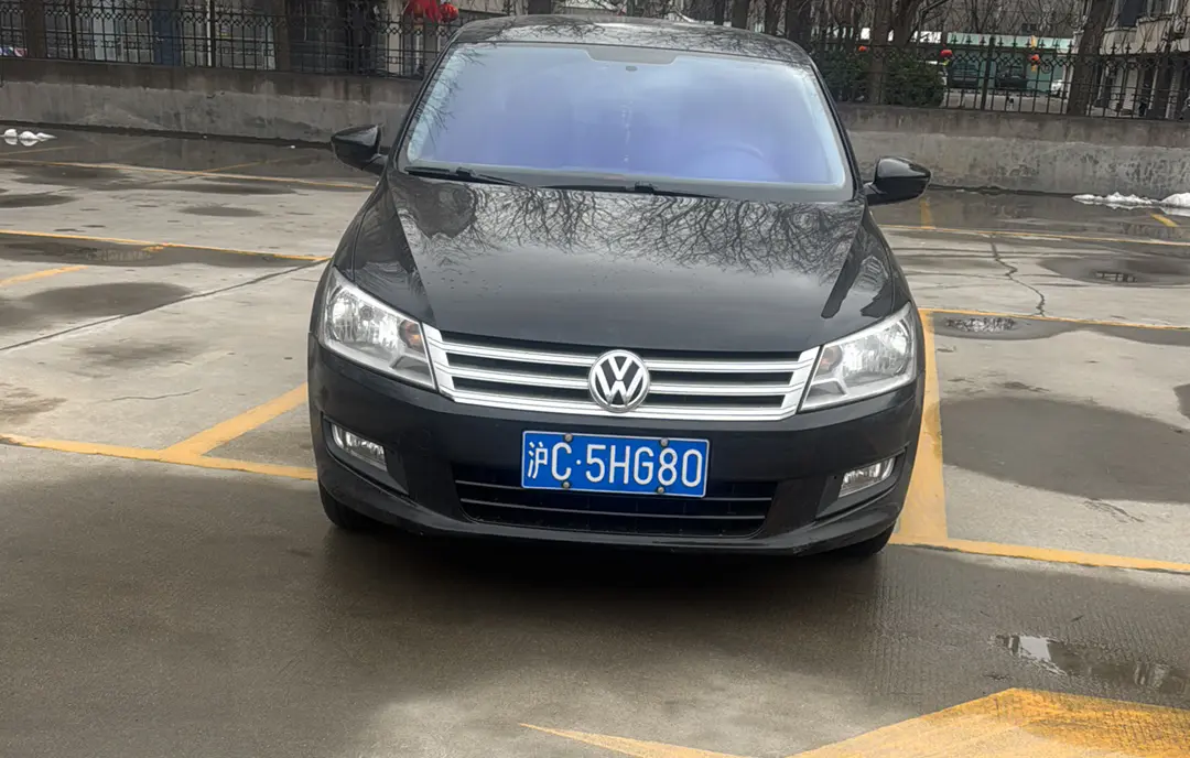 Volkswagen Santana  из Китая