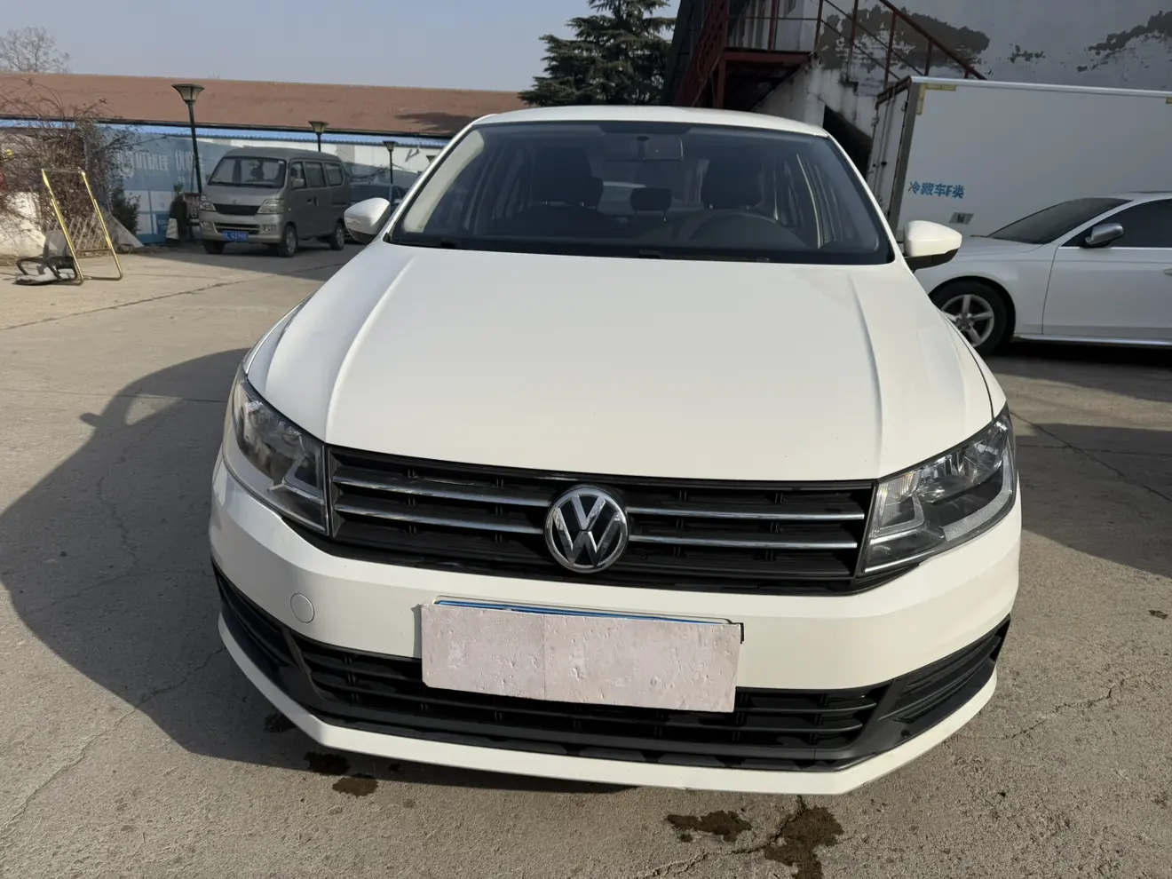 Volkswagen Santana  из Китая